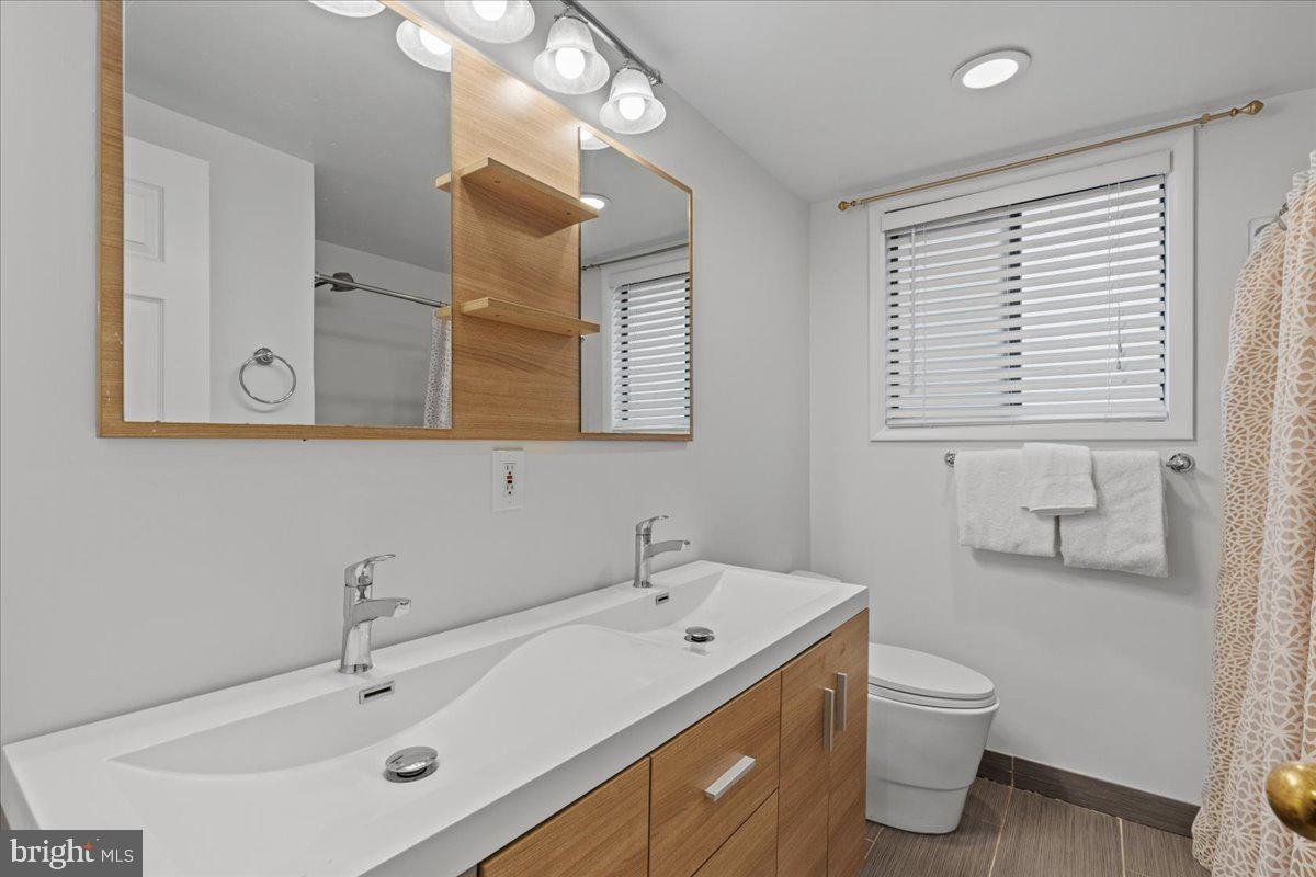 SEMINARY WALK - Residential