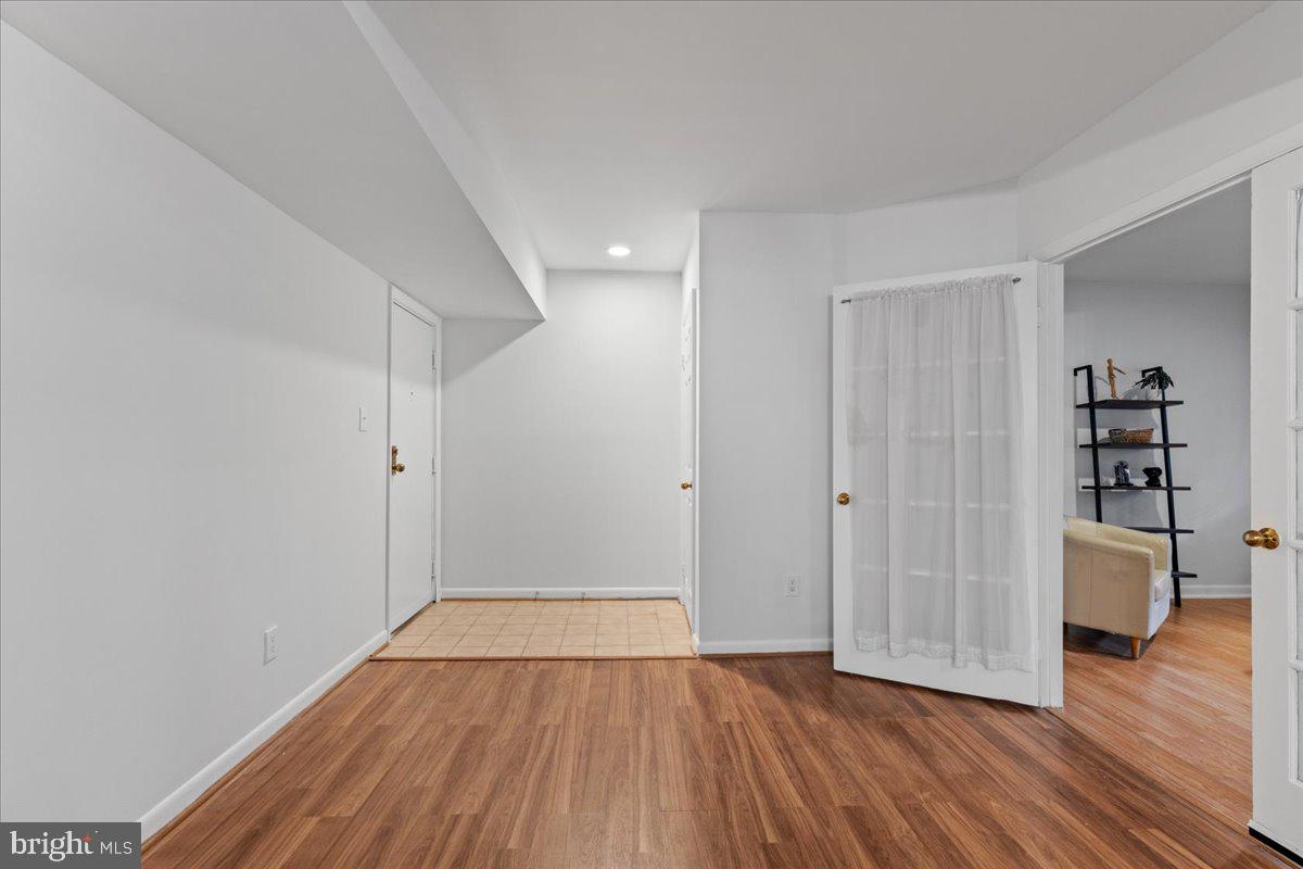 SEMINARY WALK - Residential