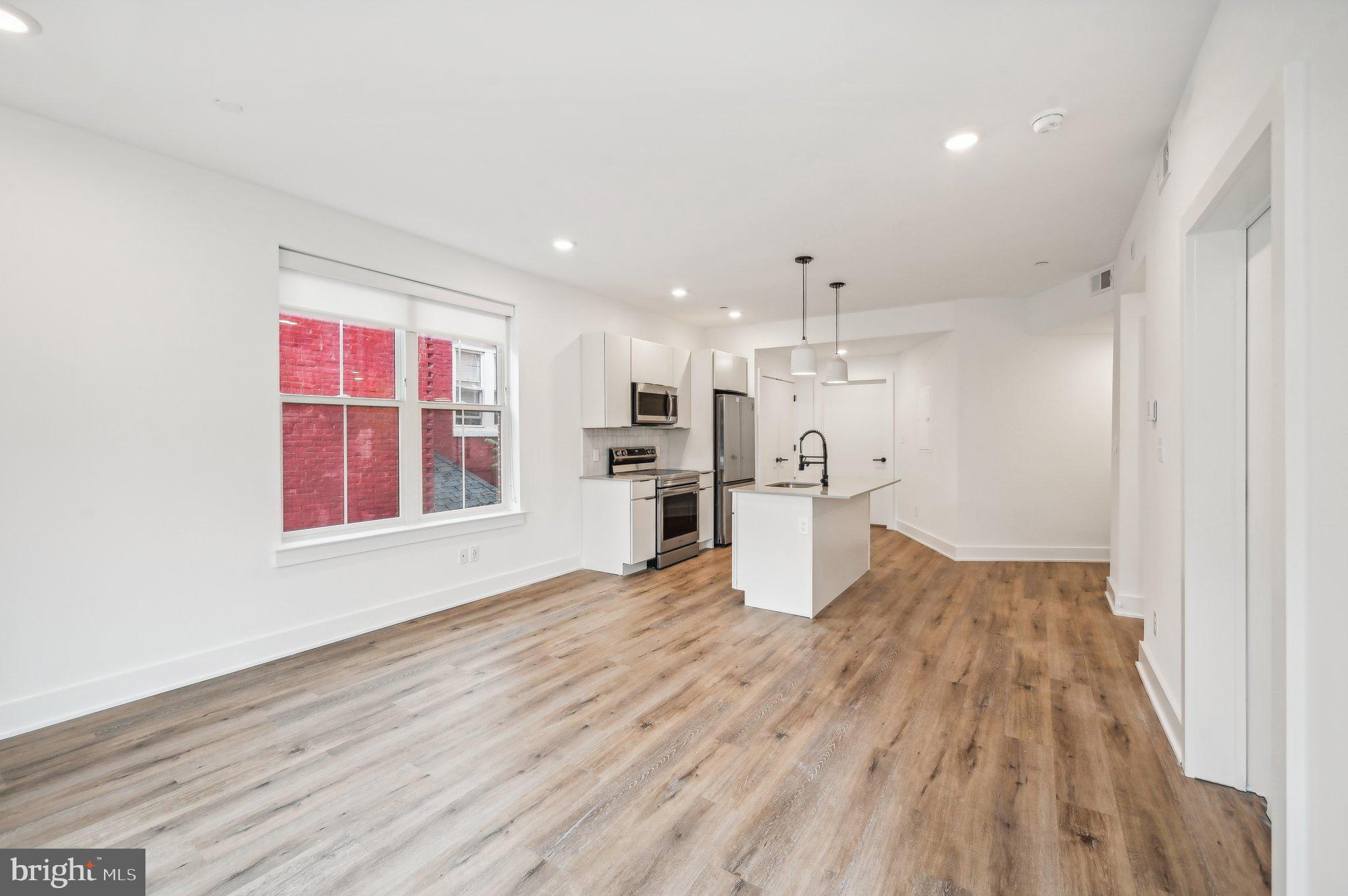 6311 GERMANTOWN AVENUE 17 1BED/1BATH