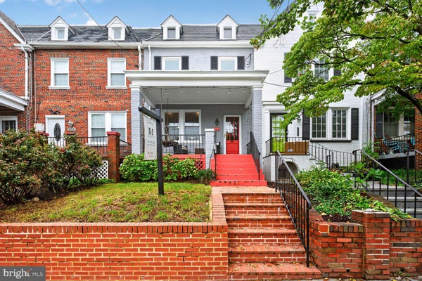 2416 39TH ST NW, WASHINGTON, DC 20007 - Image 239fb2c849689a5c3290a46cfe66b21c/442065405