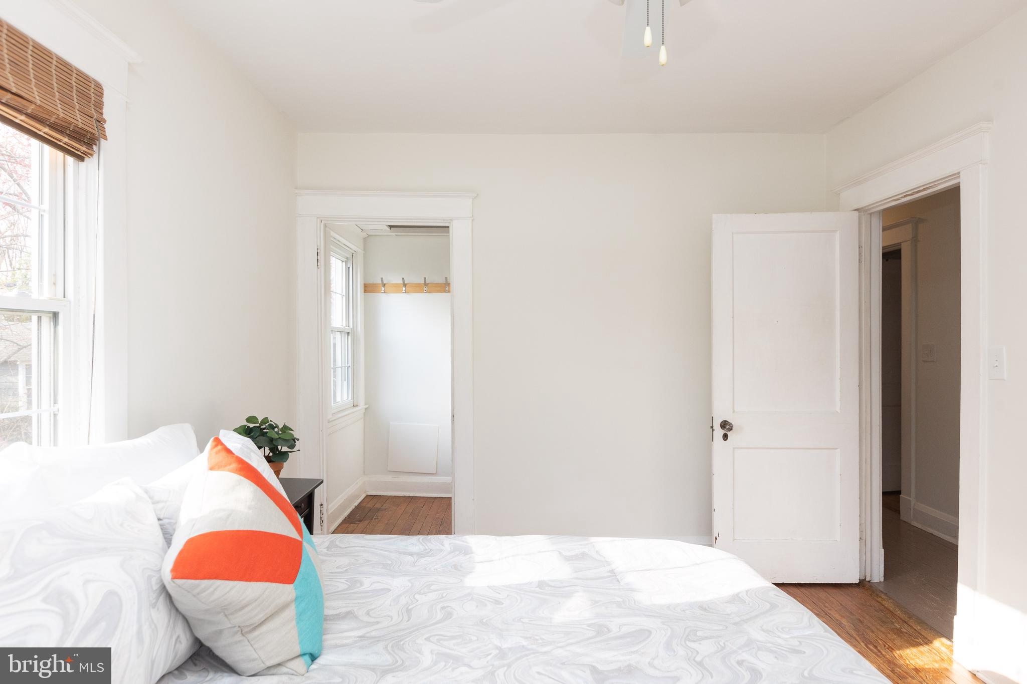 RADNOR WINSTON - Residential