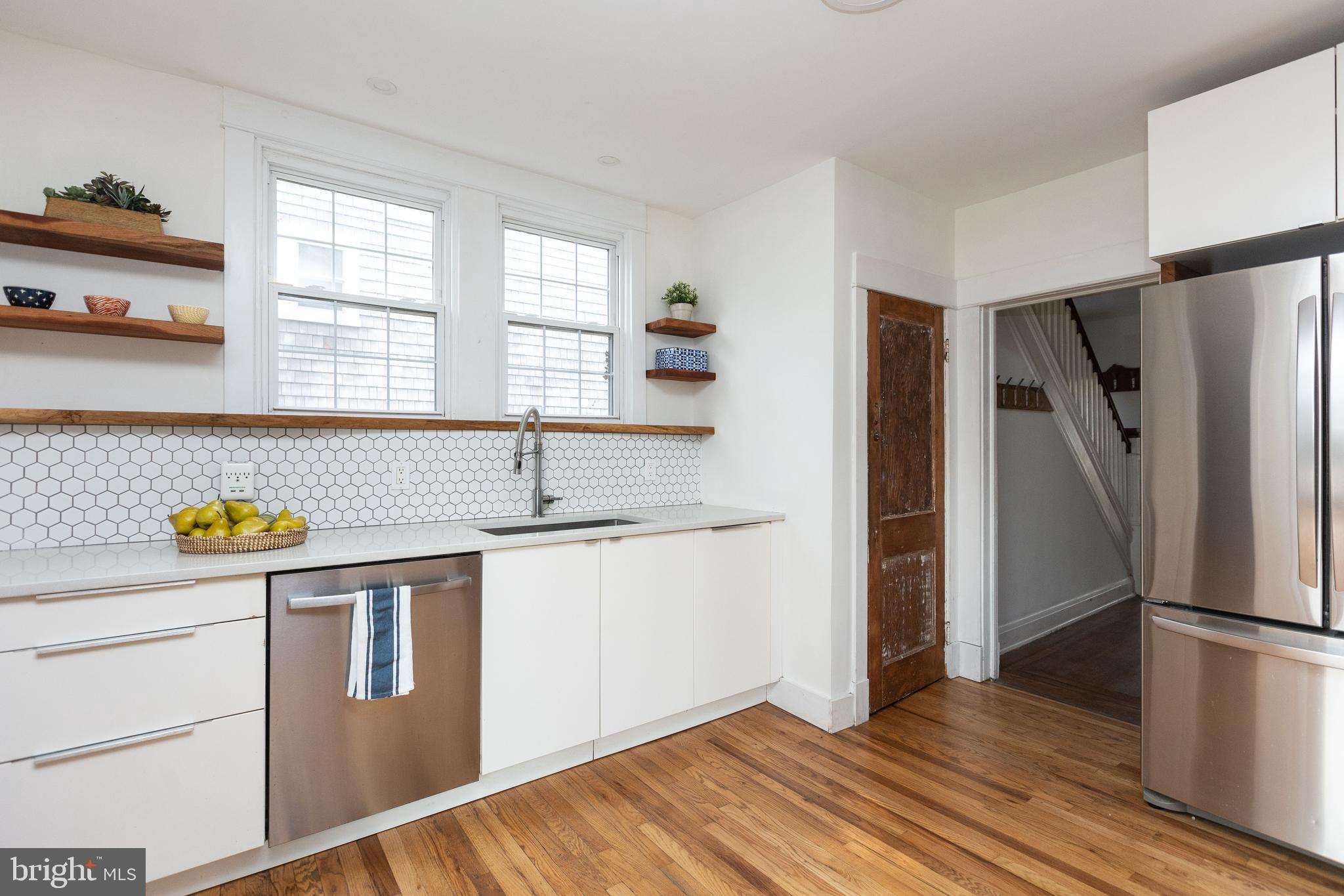 RADNOR WINSTON - Residential