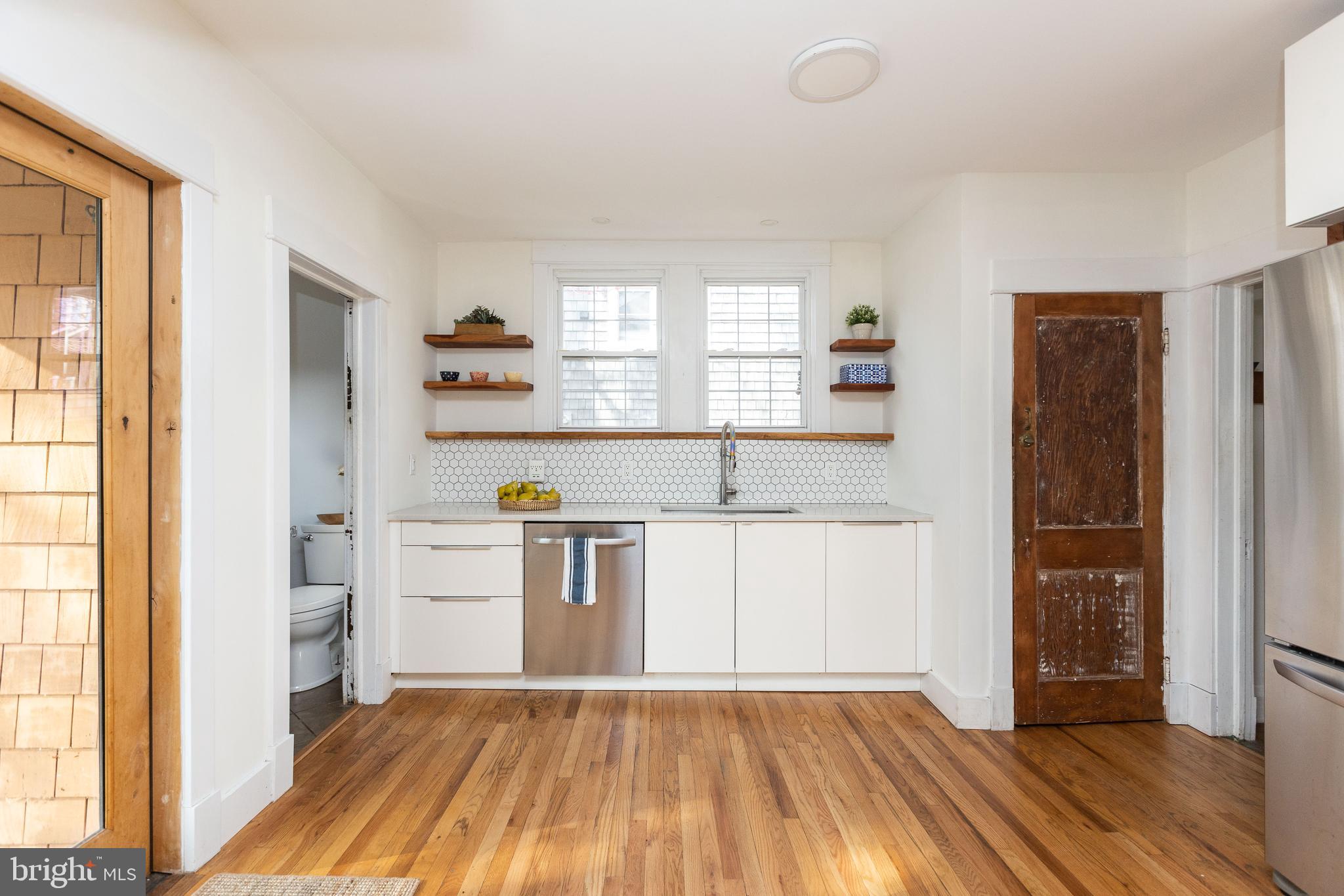 RADNOR WINSTON - Residential