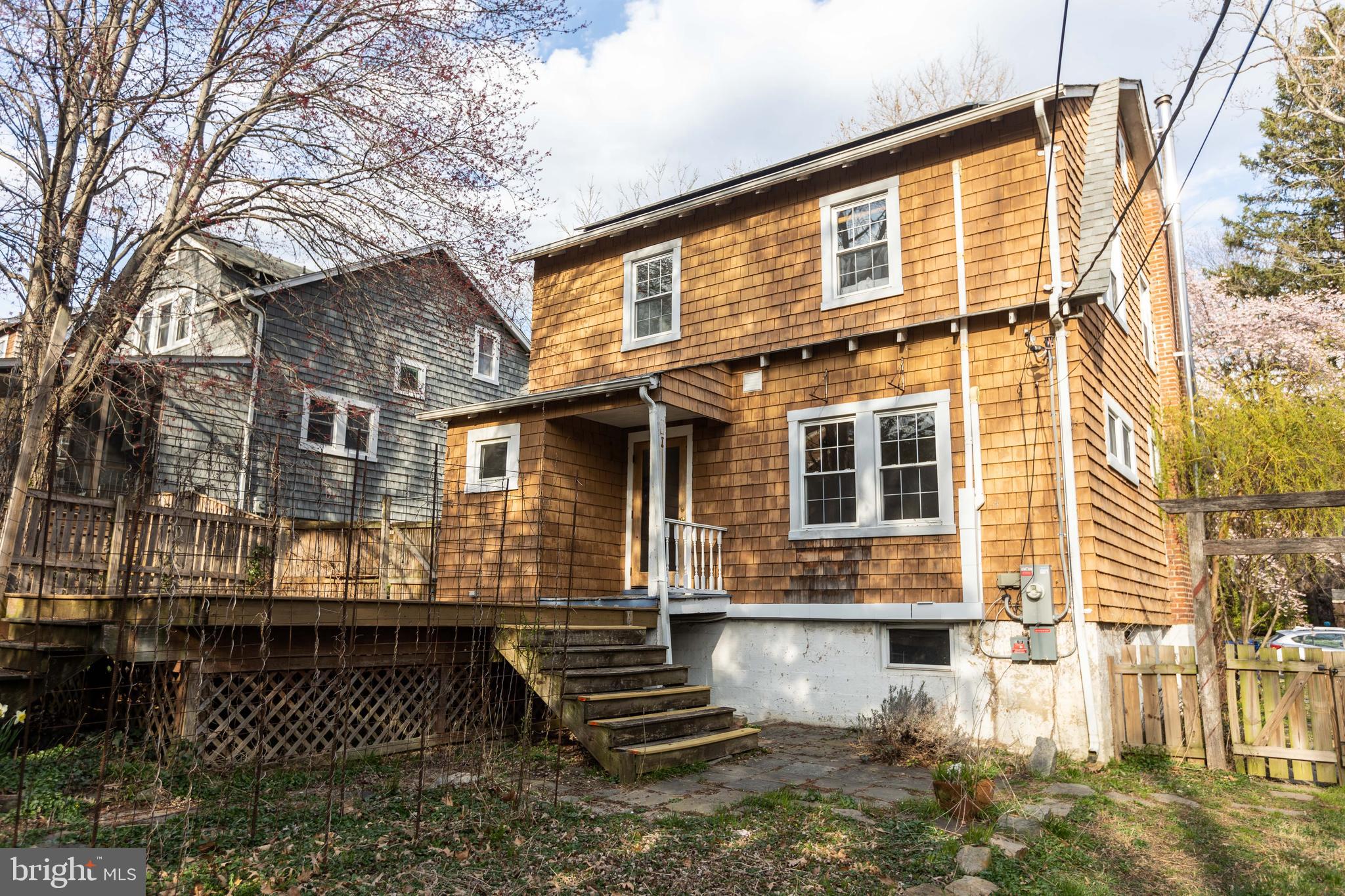 RADNOR WINSTON - Residential