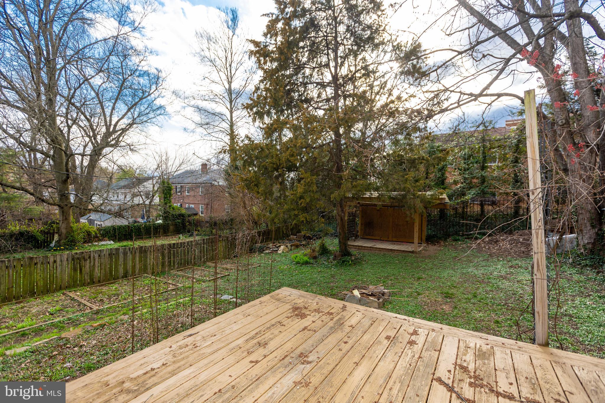 RADNOR WINSTON - Residential