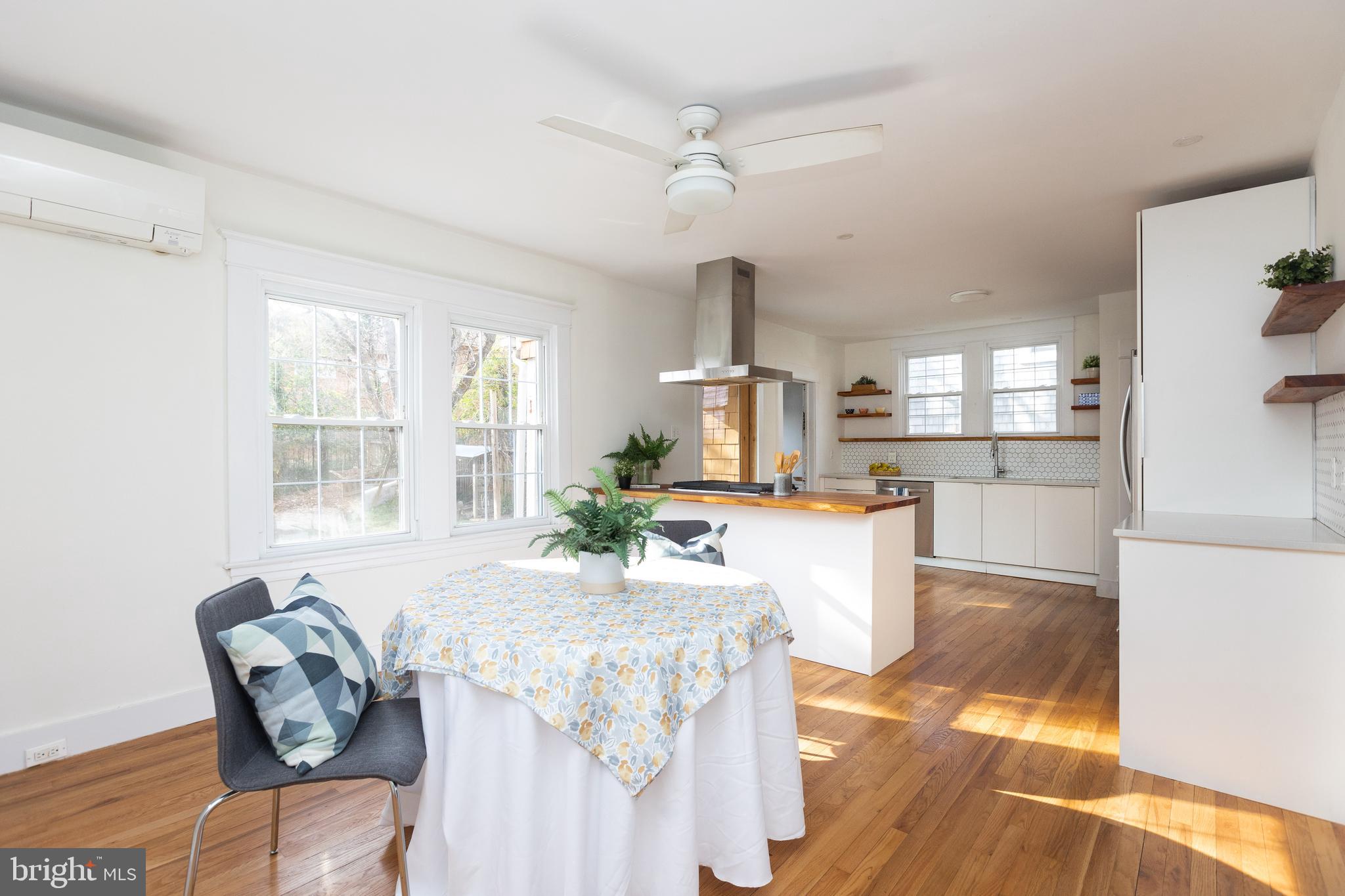 RADNOR WINSTON - Residential