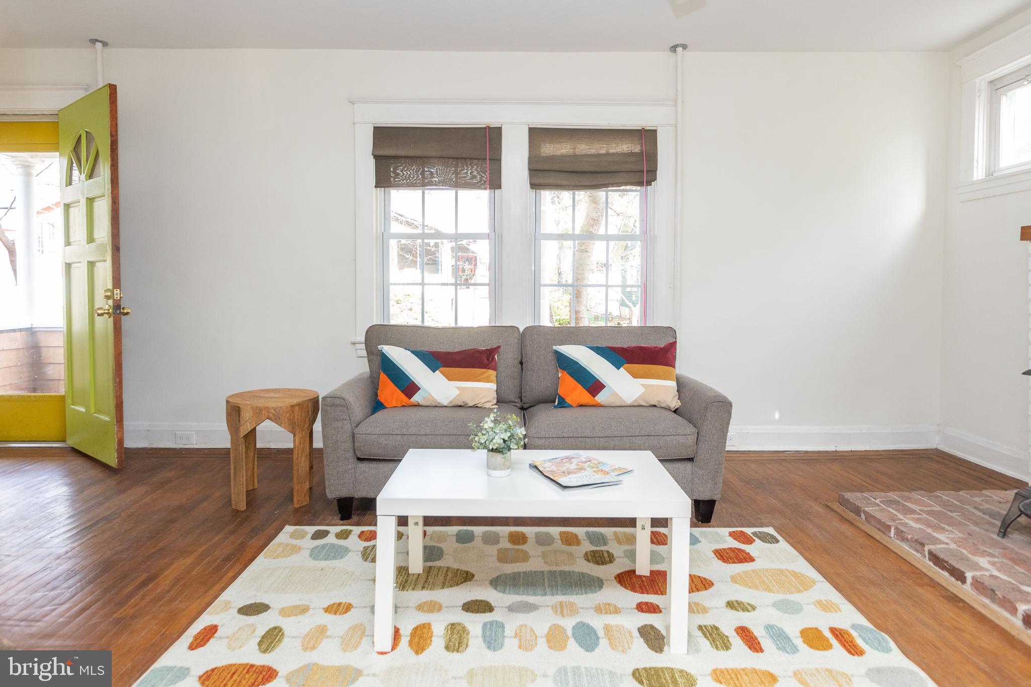 RADNOR WINSTON - Residential