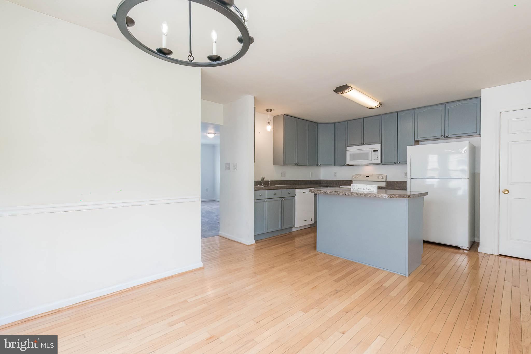 COUNTY GREEN - Residential