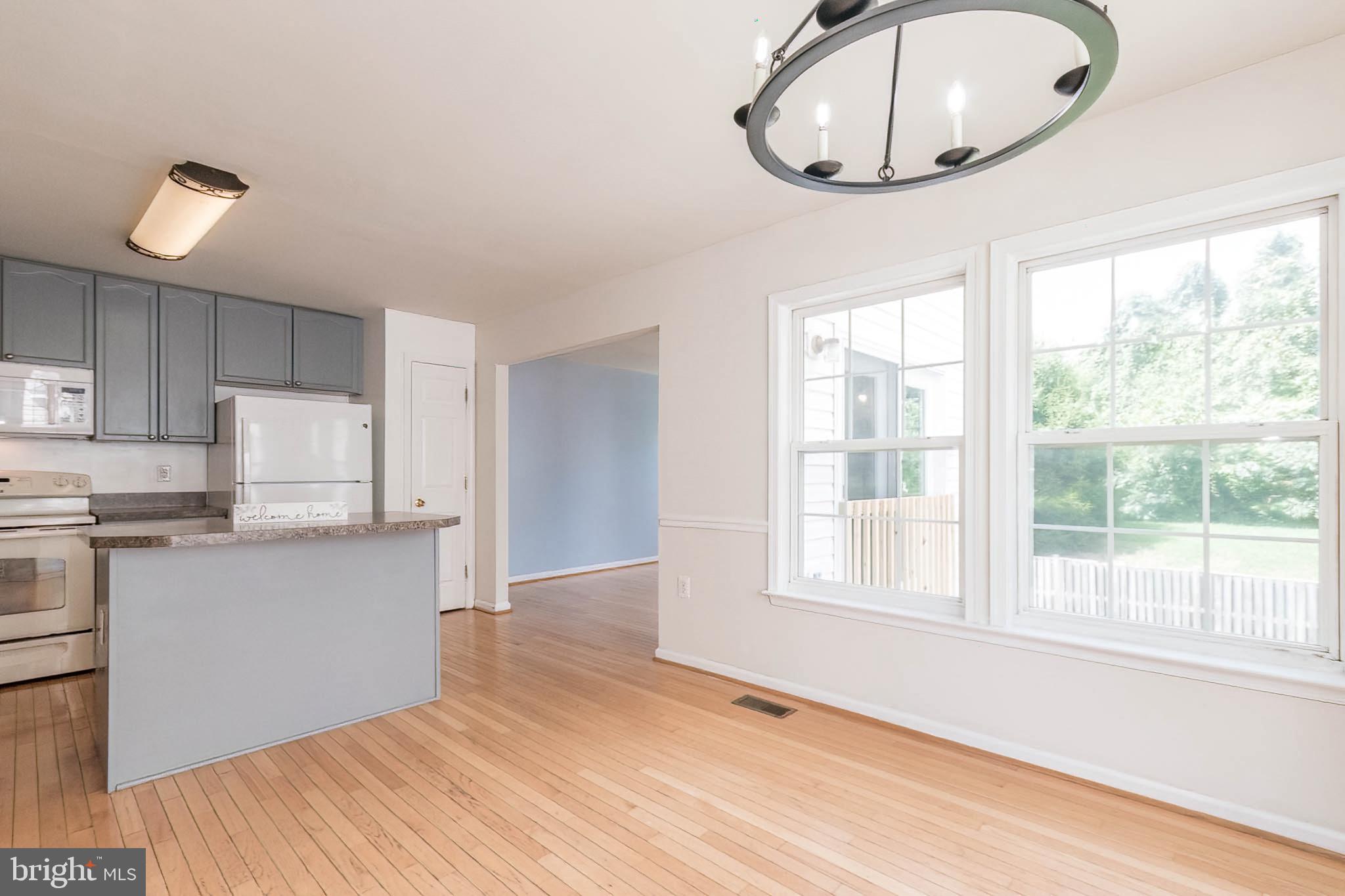 COUNTY GREEN - Residential