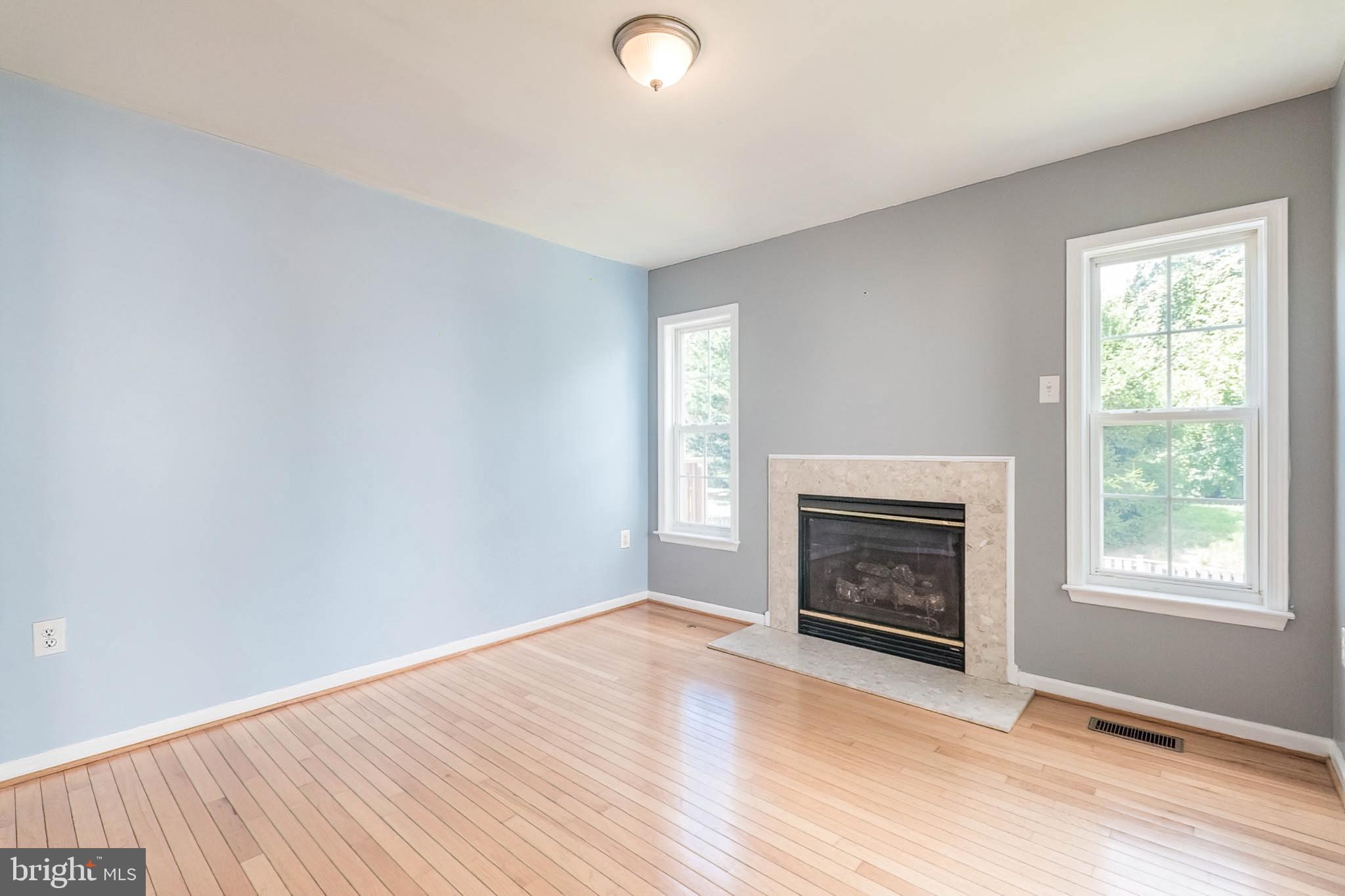 COUNTY GREEN - Residential