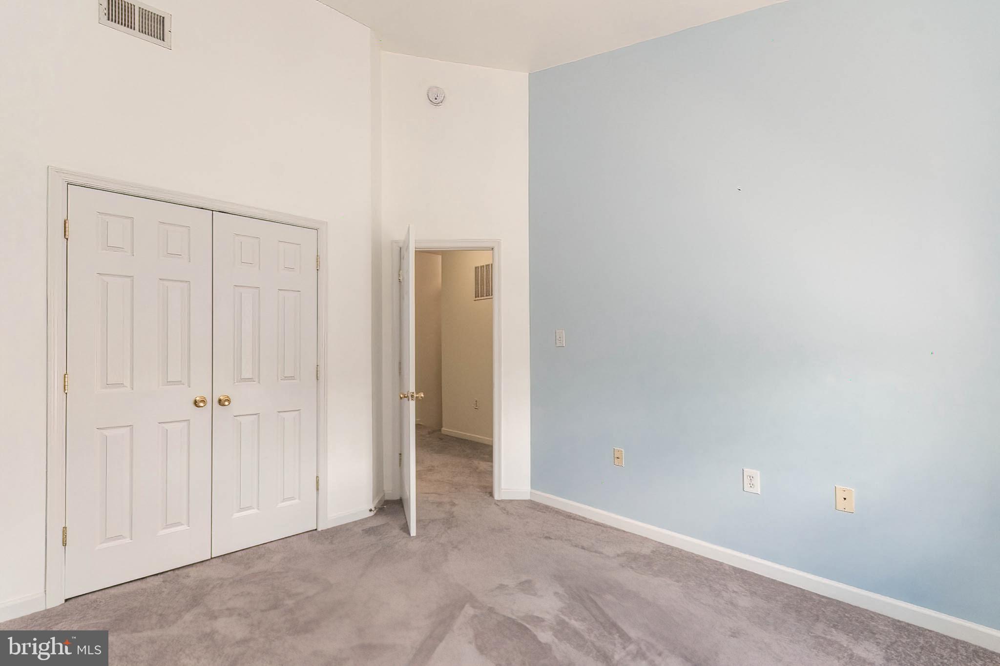 COUNTY GREEN - Residential