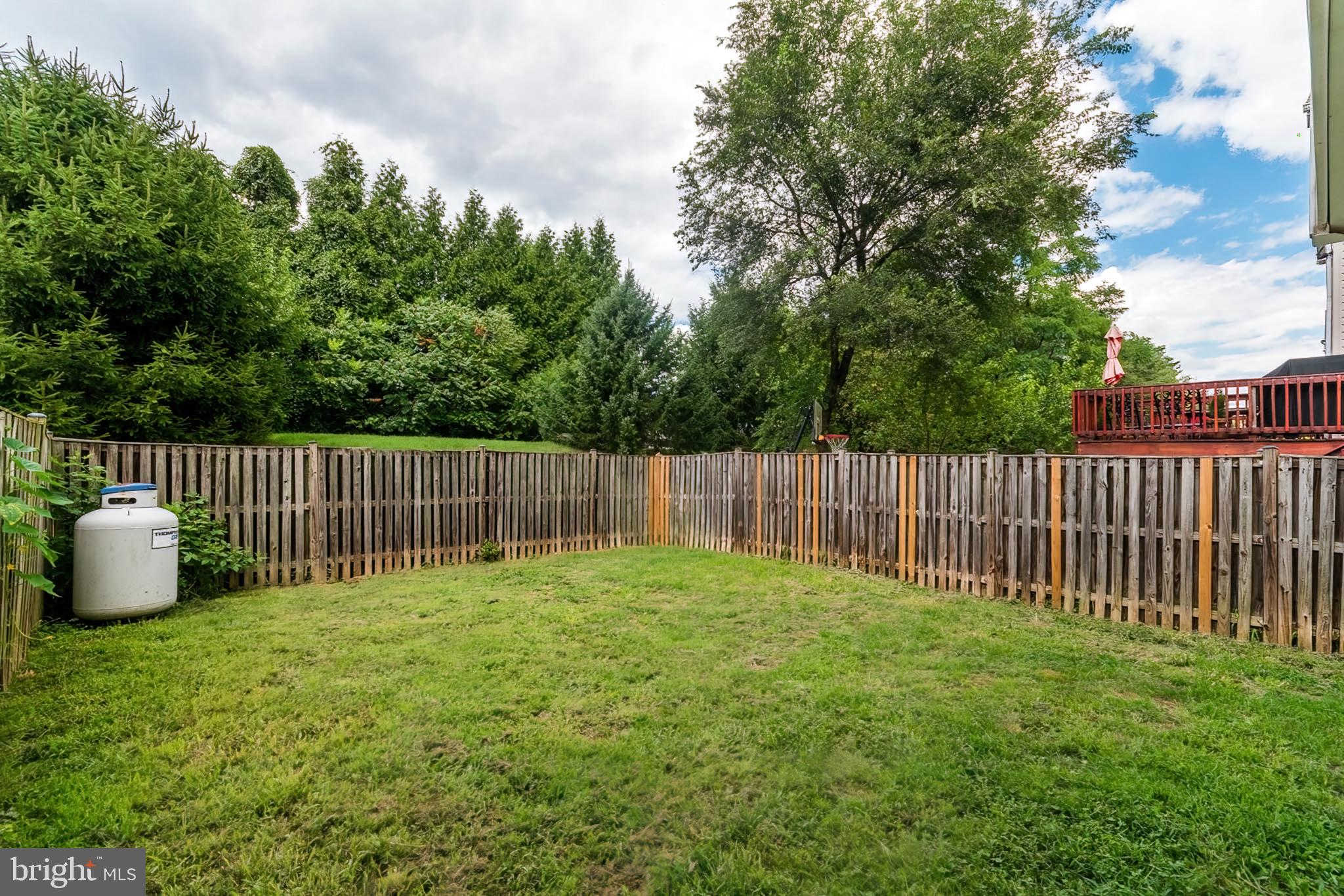 COUNTY GREEN - Residential