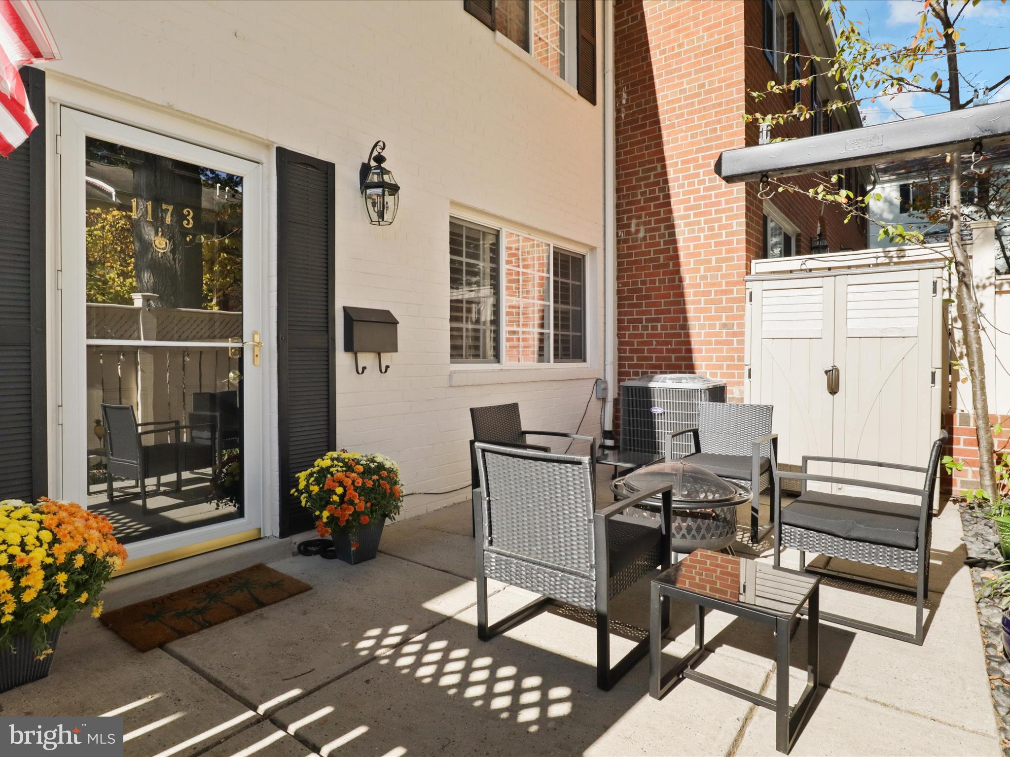 1173 N VAN DORN STREET