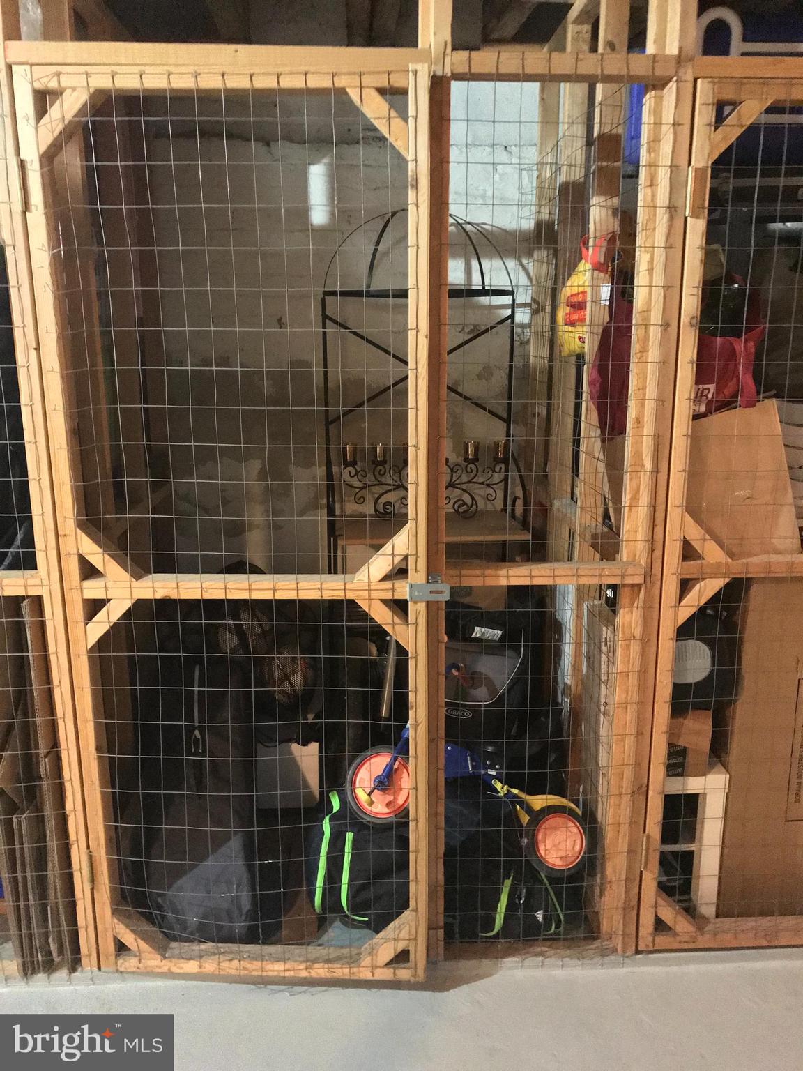 SOCIETY HILL - Residential Lease