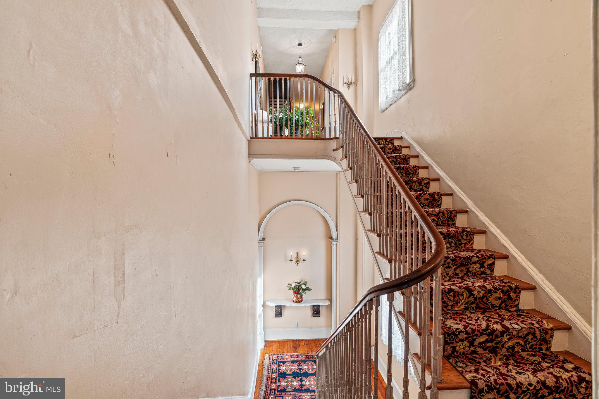 SOCIETY HILL - Residential Lease