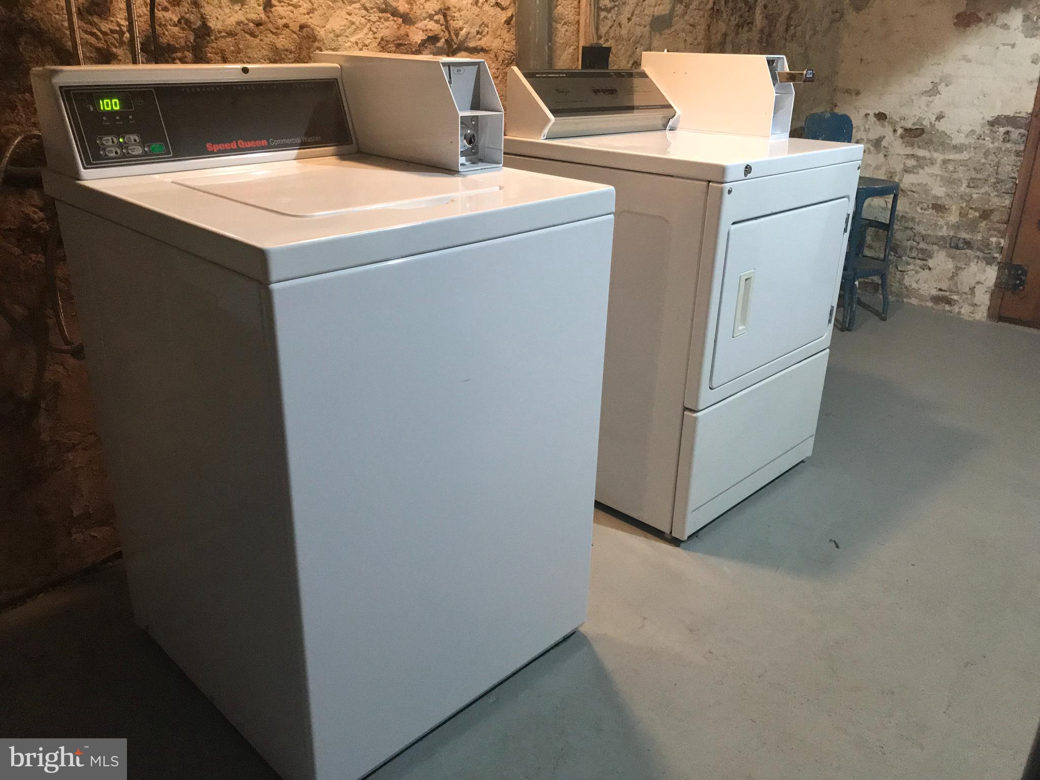 SOCIETY HILL - Residential Lease