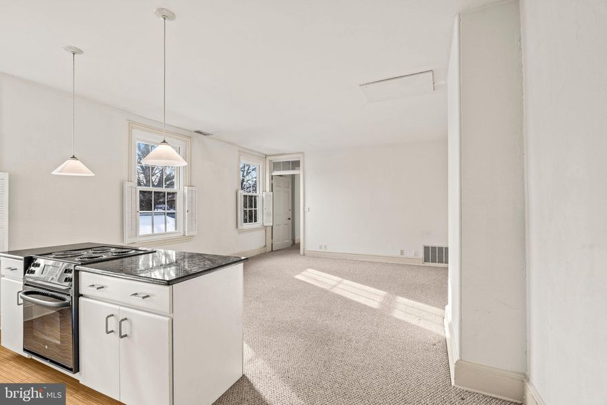 Available ASAP. Your search ends with this unique 1BR + Den in a charming Society Hill brownstone. This is certainly not your typical box-style apartment. Lovely boutique building teeming with charm and character. The bright and open layout in the living area and kitchen allow you to set up your living space to best suit your lifestyle. Updated kitchen with a newer oven/range, granite kitchen island, and ample cabinet space enhance the meal prep. Well proportioned, large corner bedroom features abundant natural light flooding in from south and west exposures, with en suite bath. An additional, smaller room can be utilized as a home office, study, or whatever to fit your needs! Laundry, secure storage and bicycle parking available to all tenants in the basement. This back-of-building unit is so quiet, you'll forget you are even in the city! Located in the heart of society hill in a historic townhouse, only blocks from the popular "Spruce Street Harbor Park", this unit will not last! With a walk score of 98, you will have easy access to shopping, restaurants, groceries, as well as minutes away from the MFL. Don't wait, schedule a tour today!