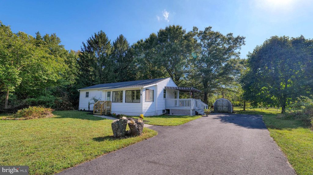 Photo of 1351 Delsea Dr, WOODBINE, NJ 08270 (MLS # NJCM2006050)