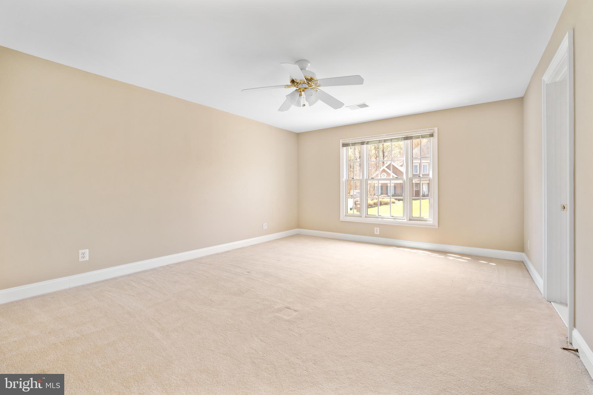 WINDSONG SOUTH - Residential