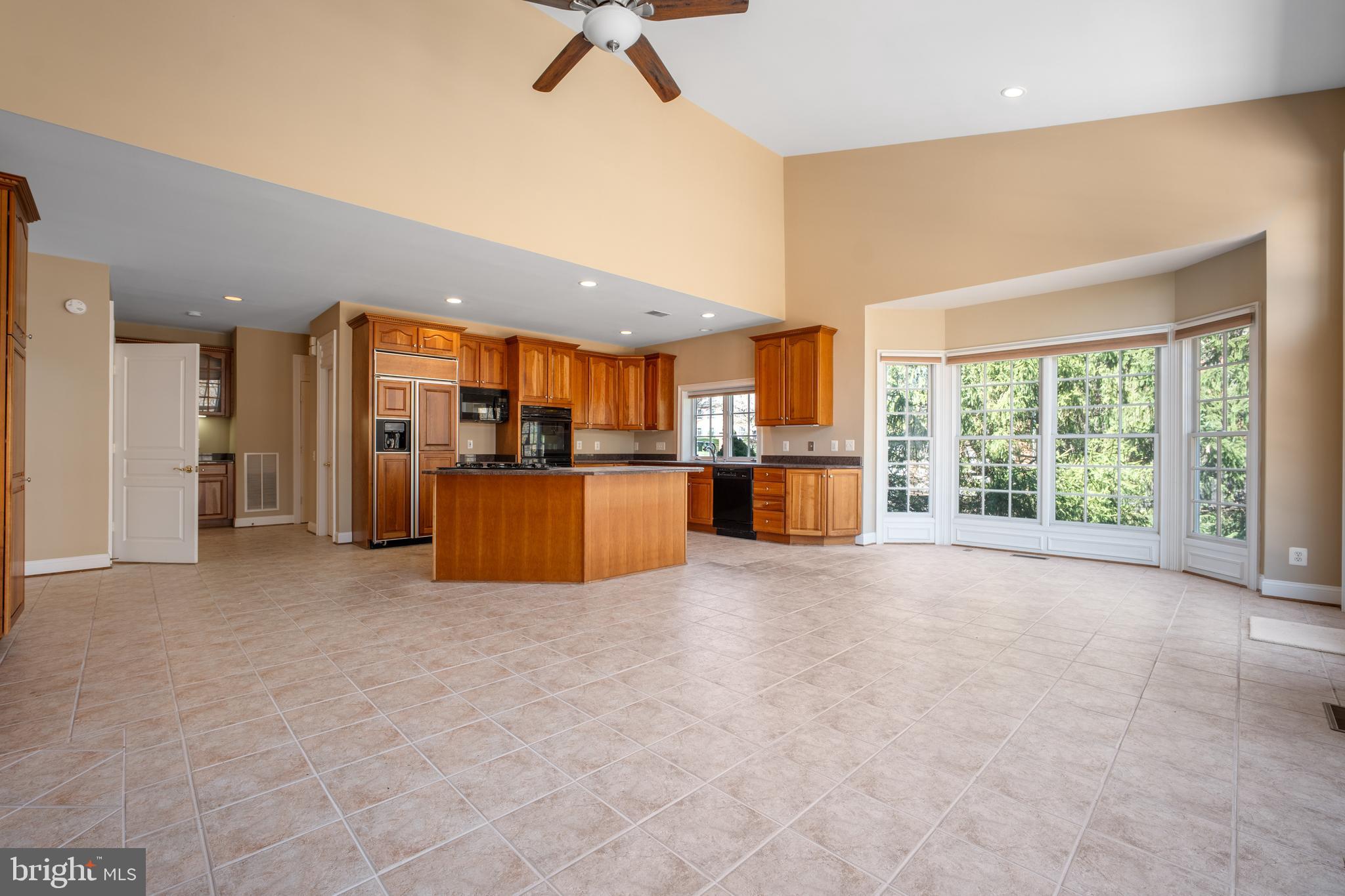 WINDSONG SOUTH - Residential