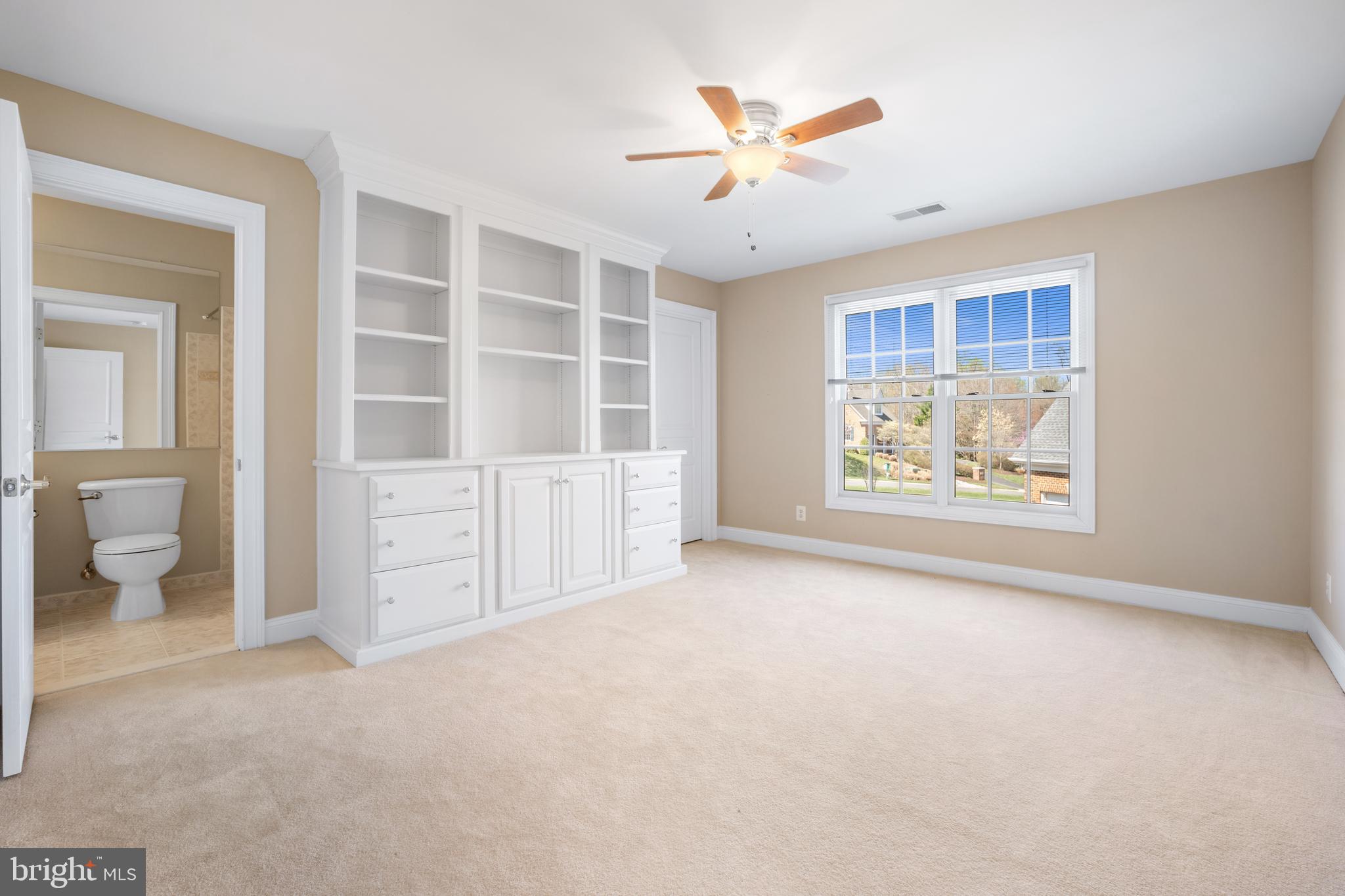 WINDSONG SOUTH - Residential