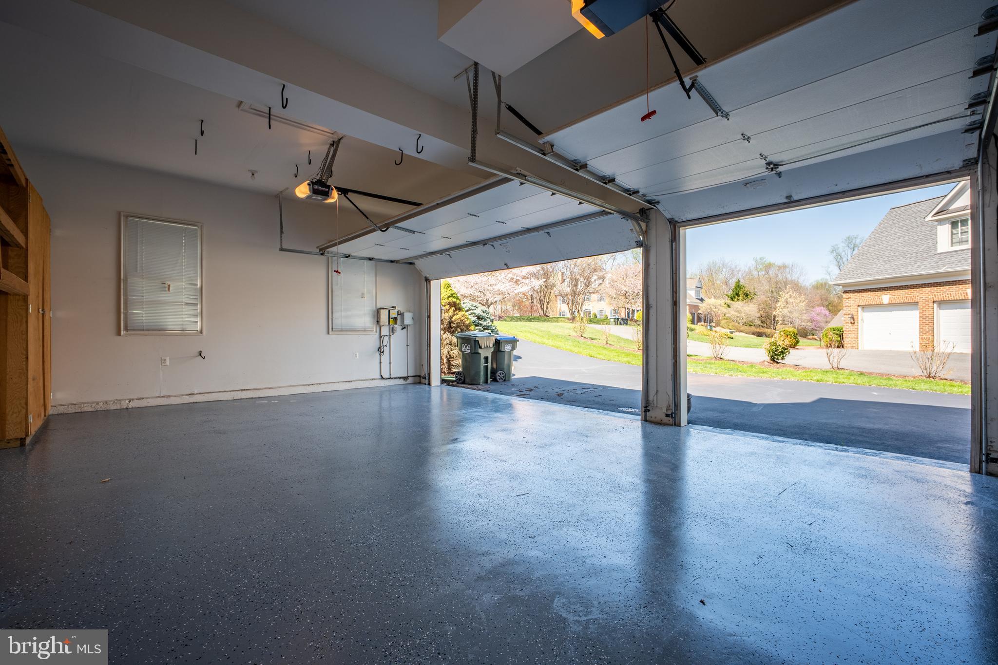 WINDSONG SOUTH - Residential