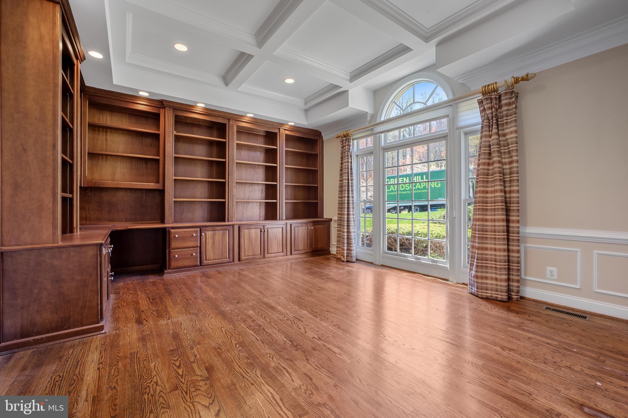 WINDSONG SOUTH - Residential