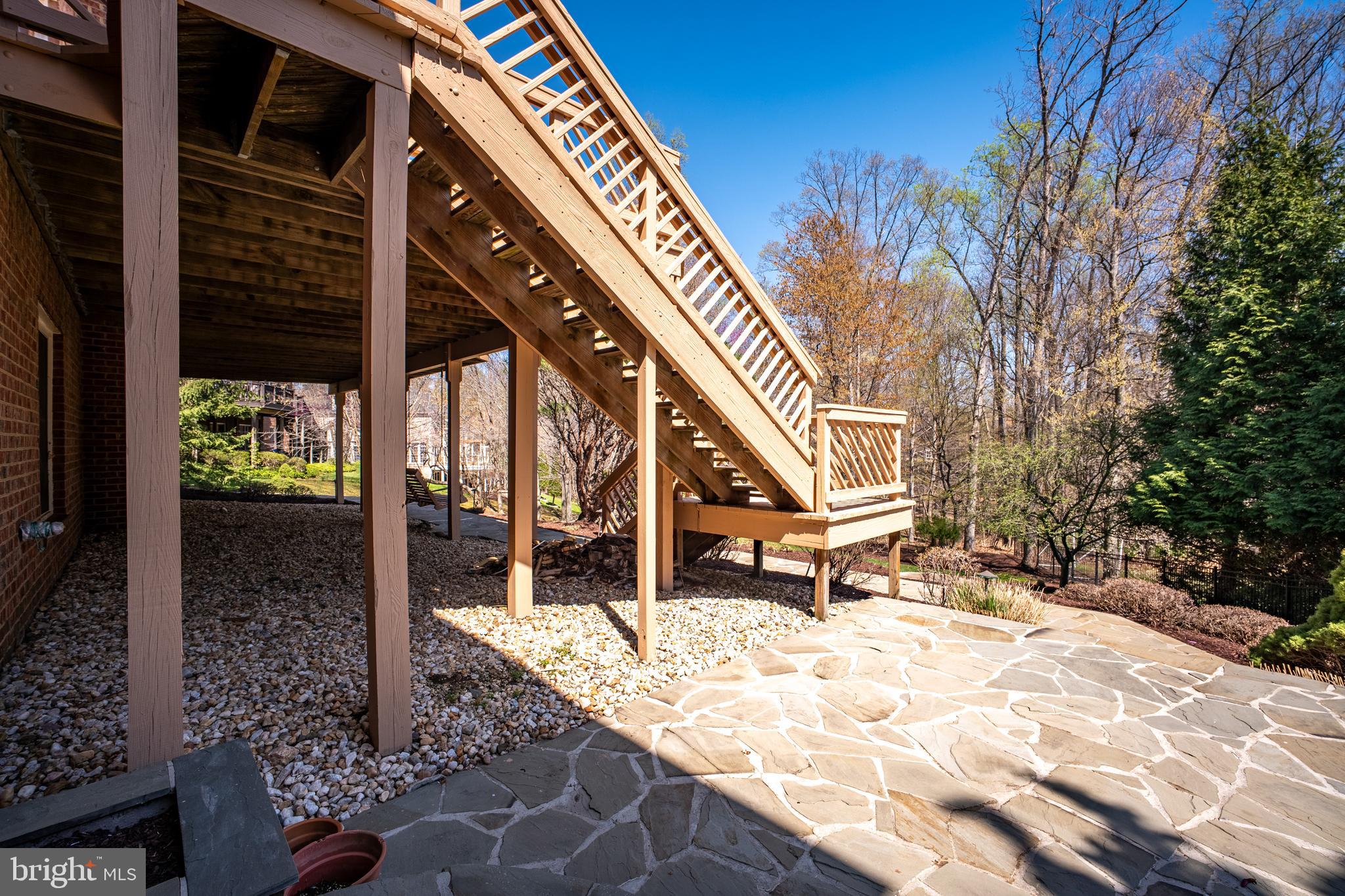 WINDSONG SOUTH - Residential