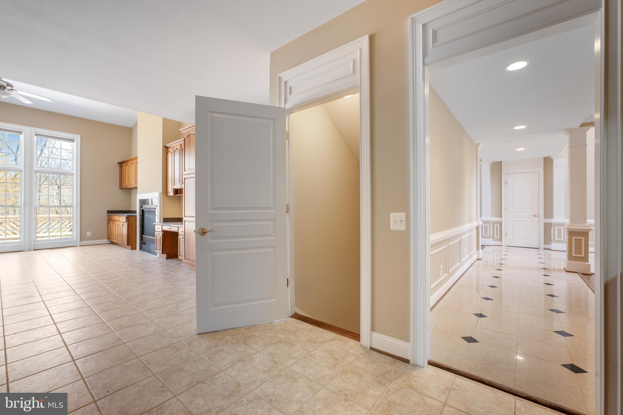 WINDSONG SOUTH - Residential