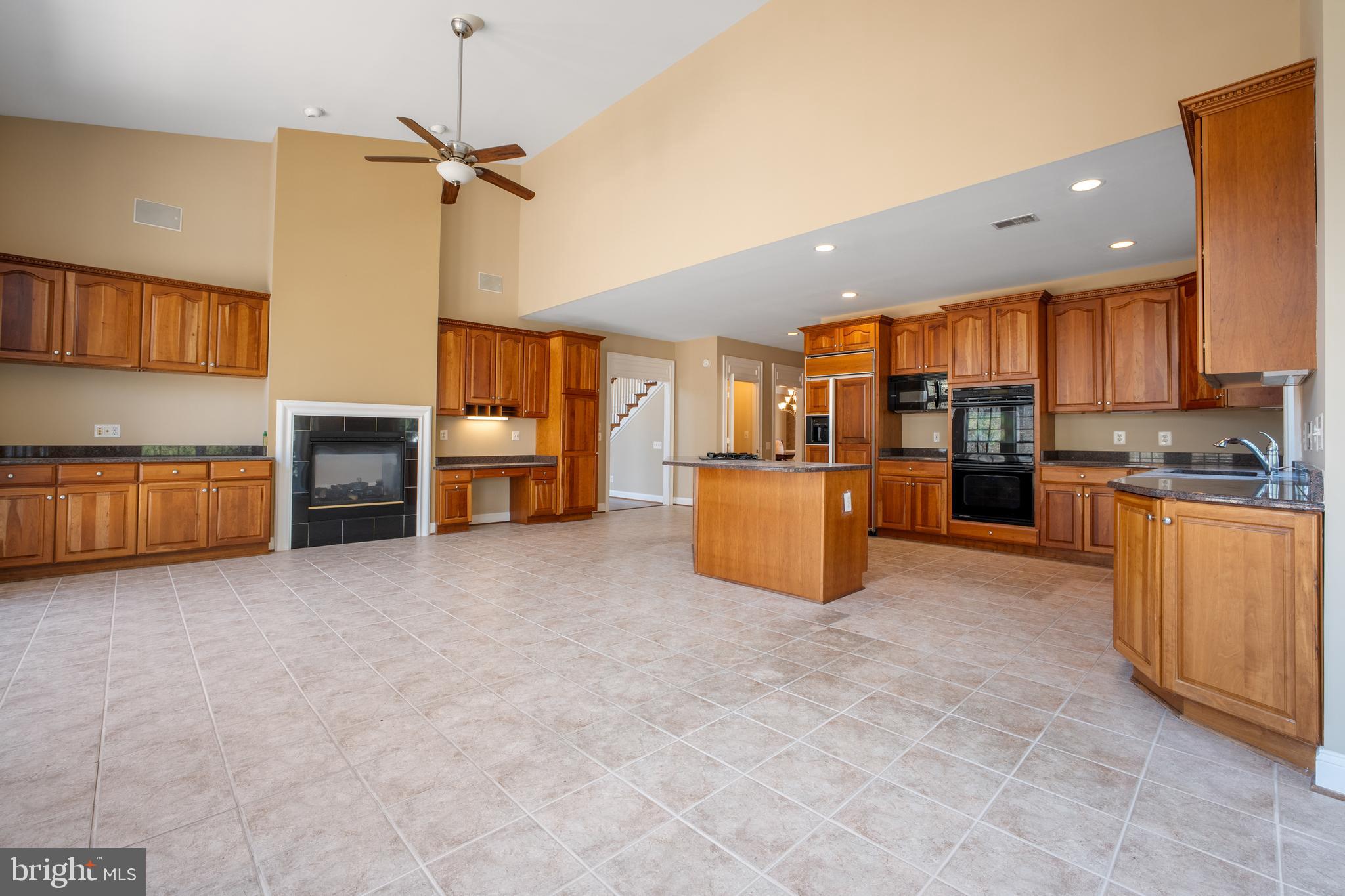 WINDSONG SOUTH - Residential