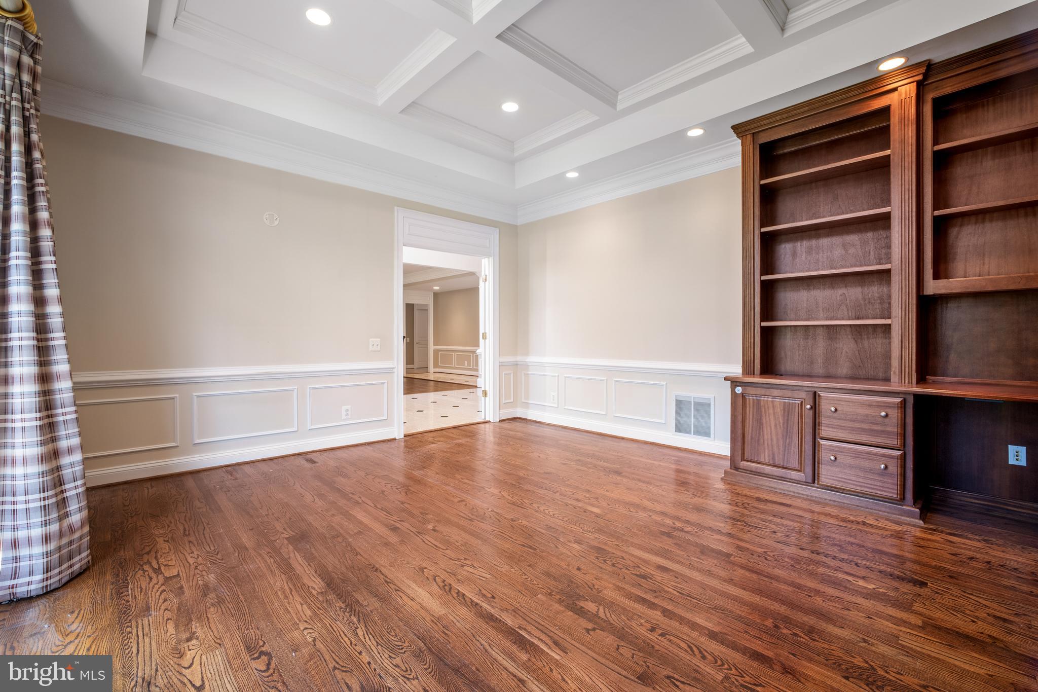 WINDSONG SOUTH - Residential