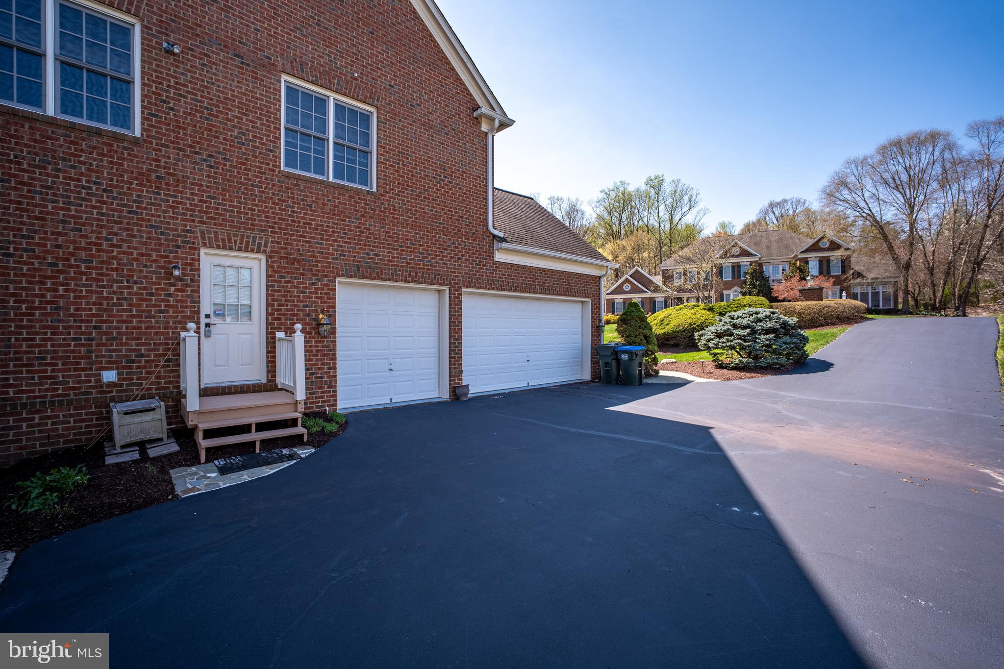 WINDSONG SOUTH - Residential