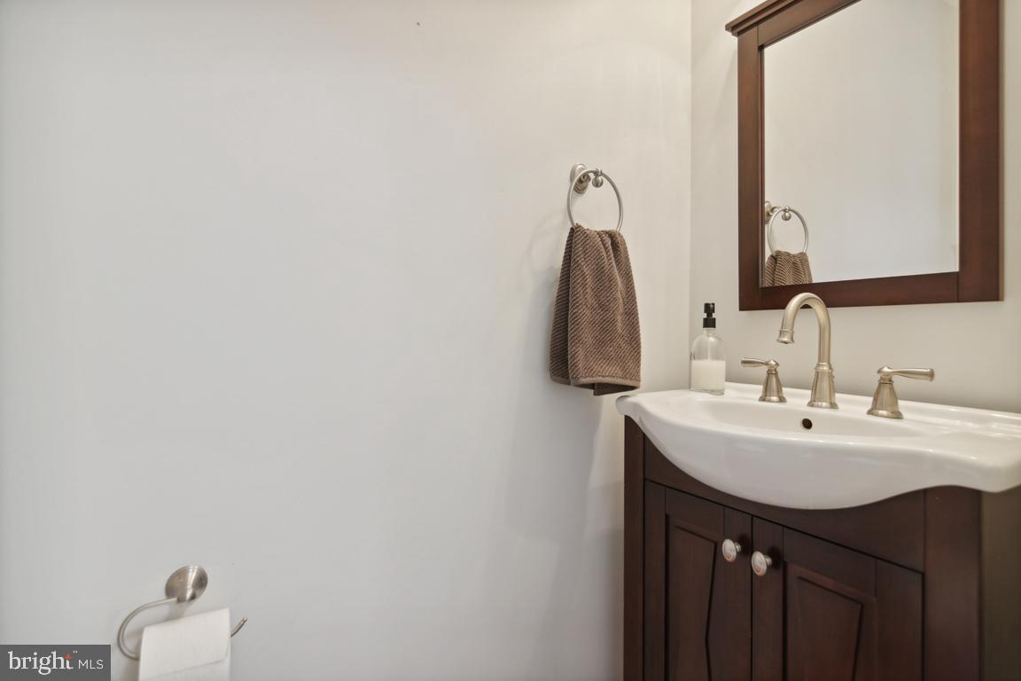 HUNTERS RUN - Residential