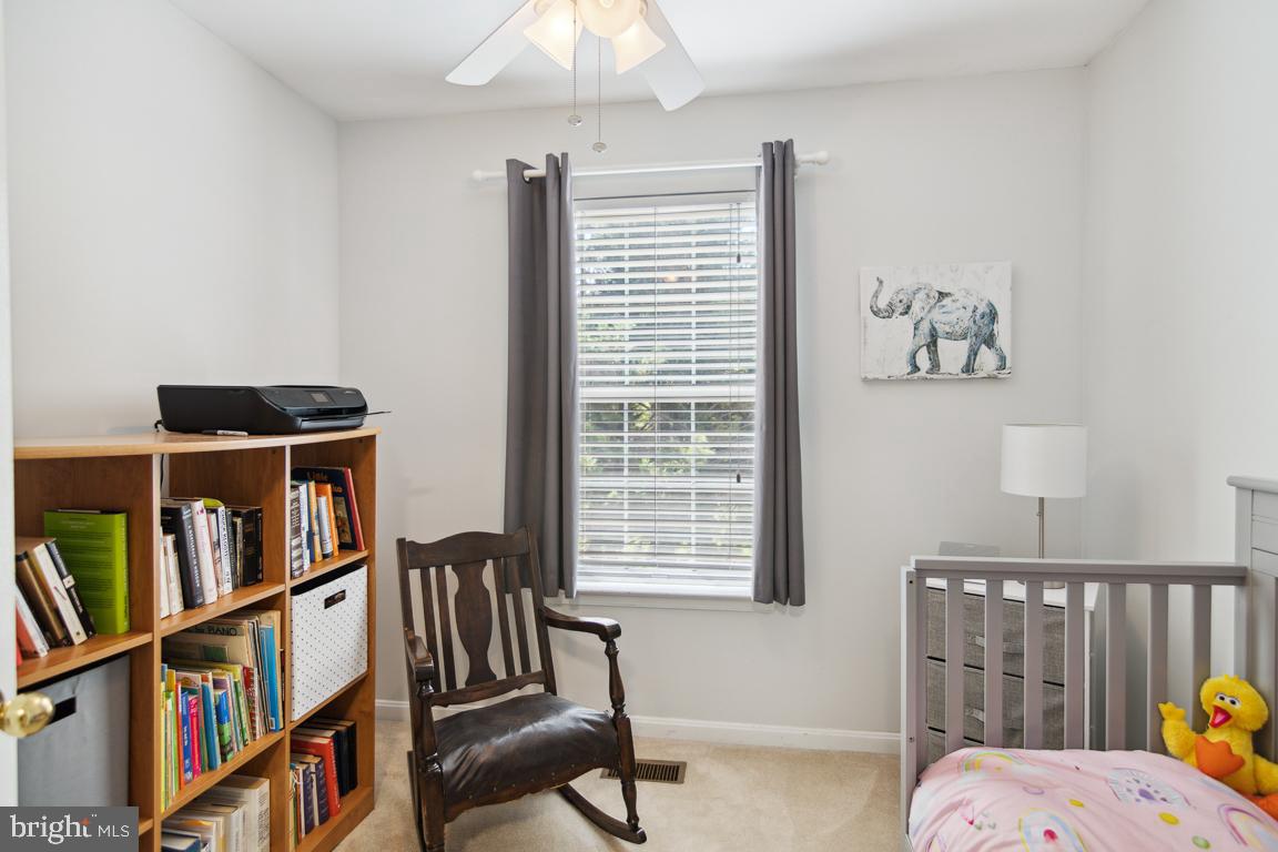 HUNTERS RUN - Residential