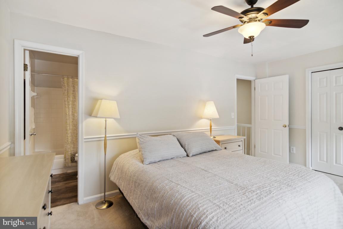 HUNTERS RUN - Residential