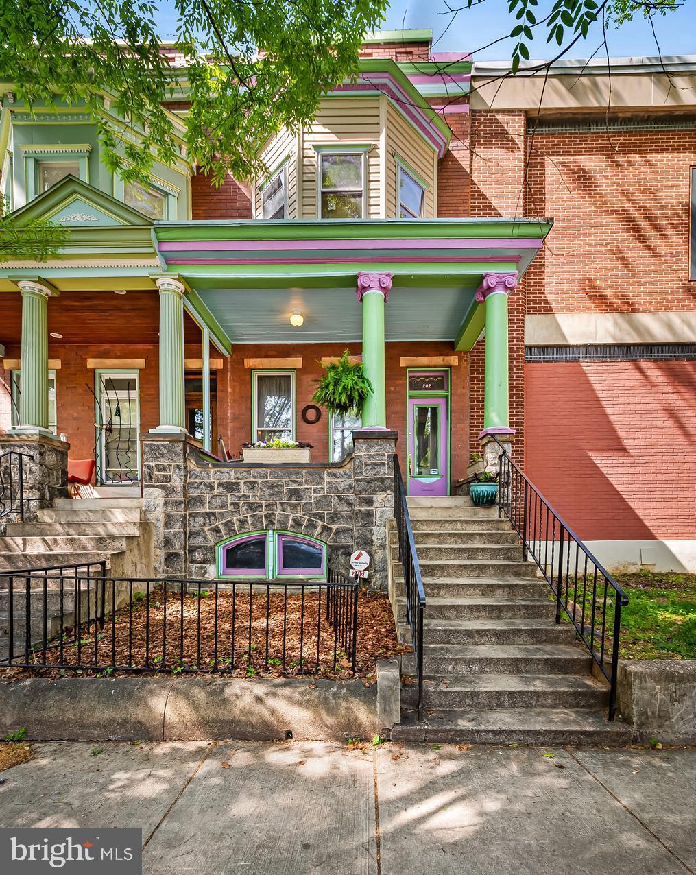 202 E 31ST STREET