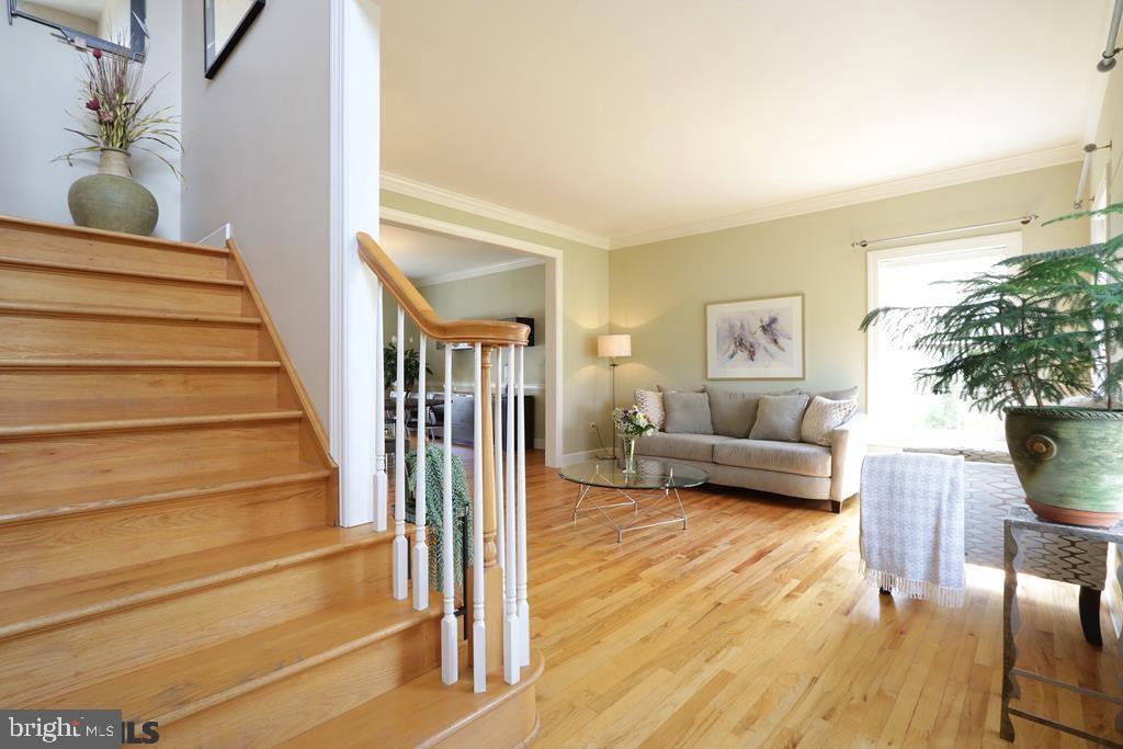 SAYBROOK - Residential
