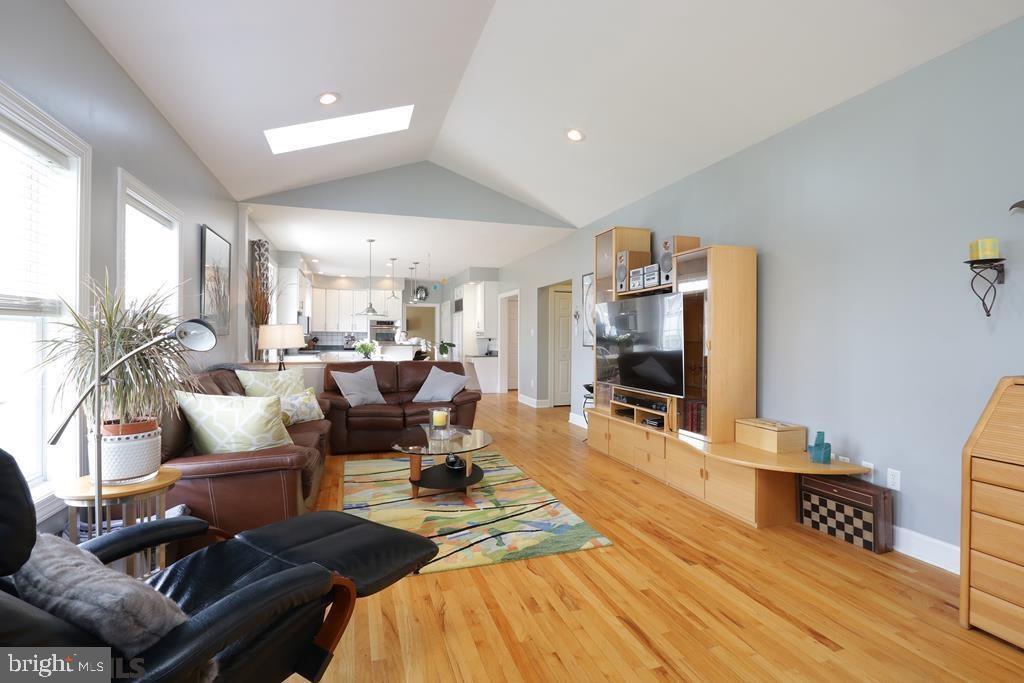 SAYBROOK - Residential