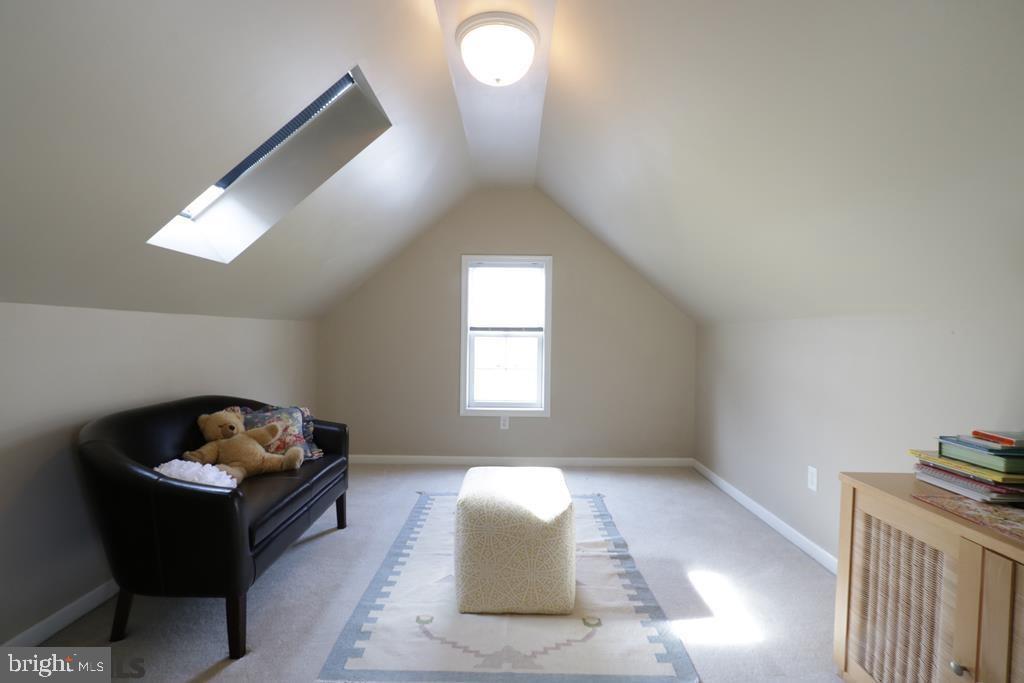 SAYBROOK - Residential