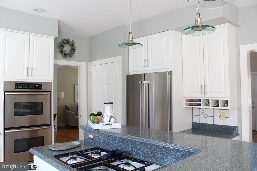 SAYBROOK - Residential