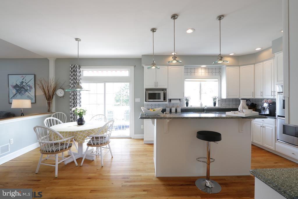 SAYBROOK - Residential