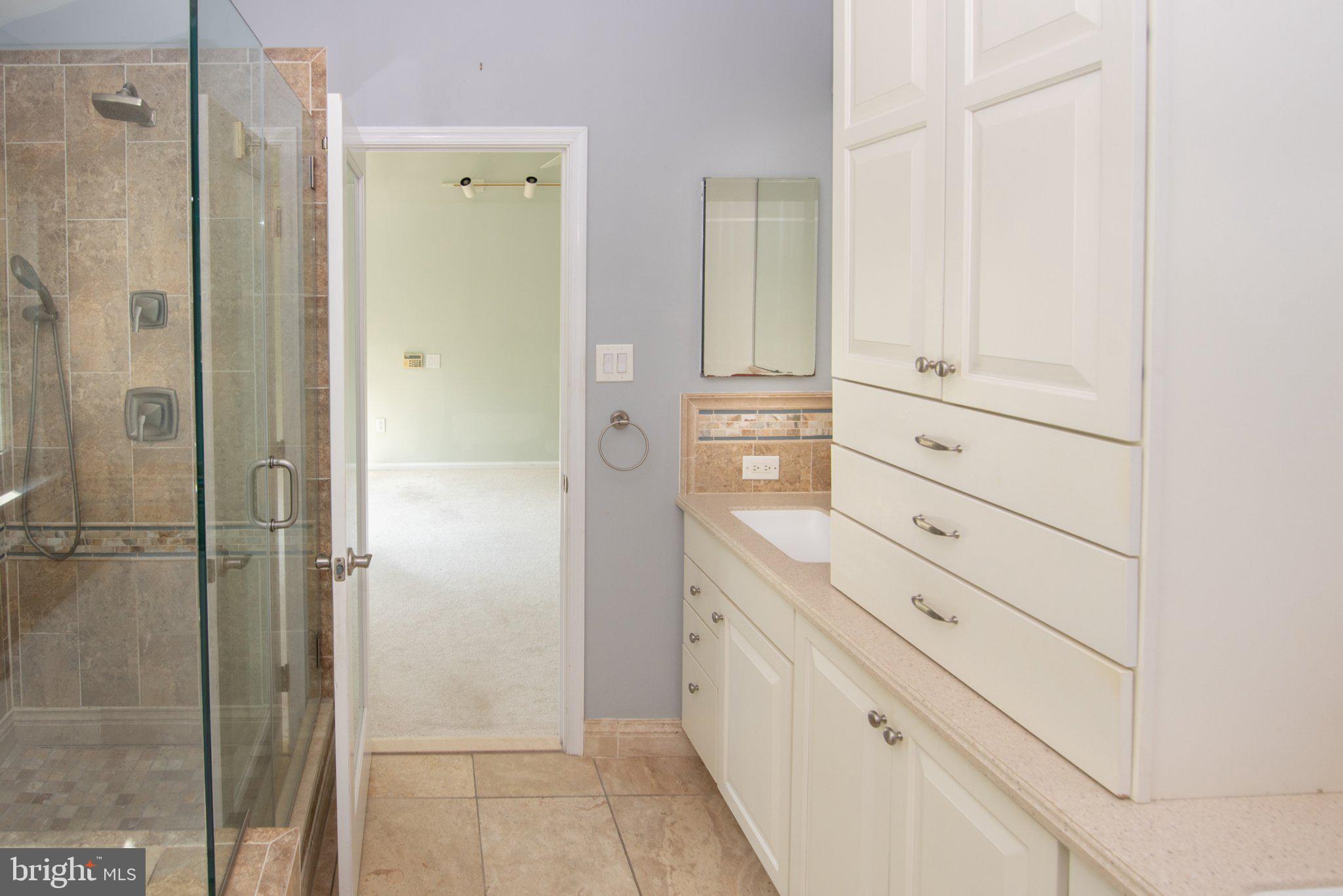 ANDORRA WOODS - Residential