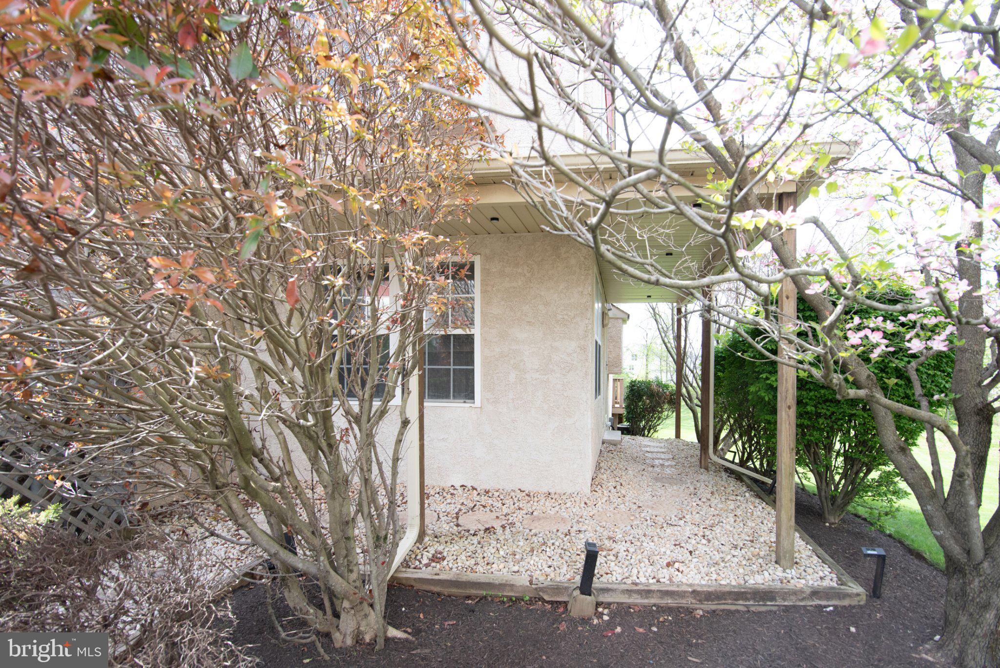 ANDORRA WOODS - Residential