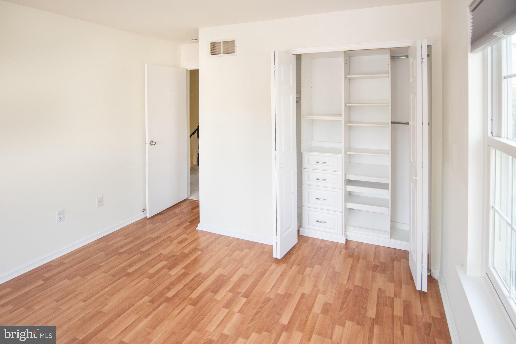 ANDORRA WOODS - Residential