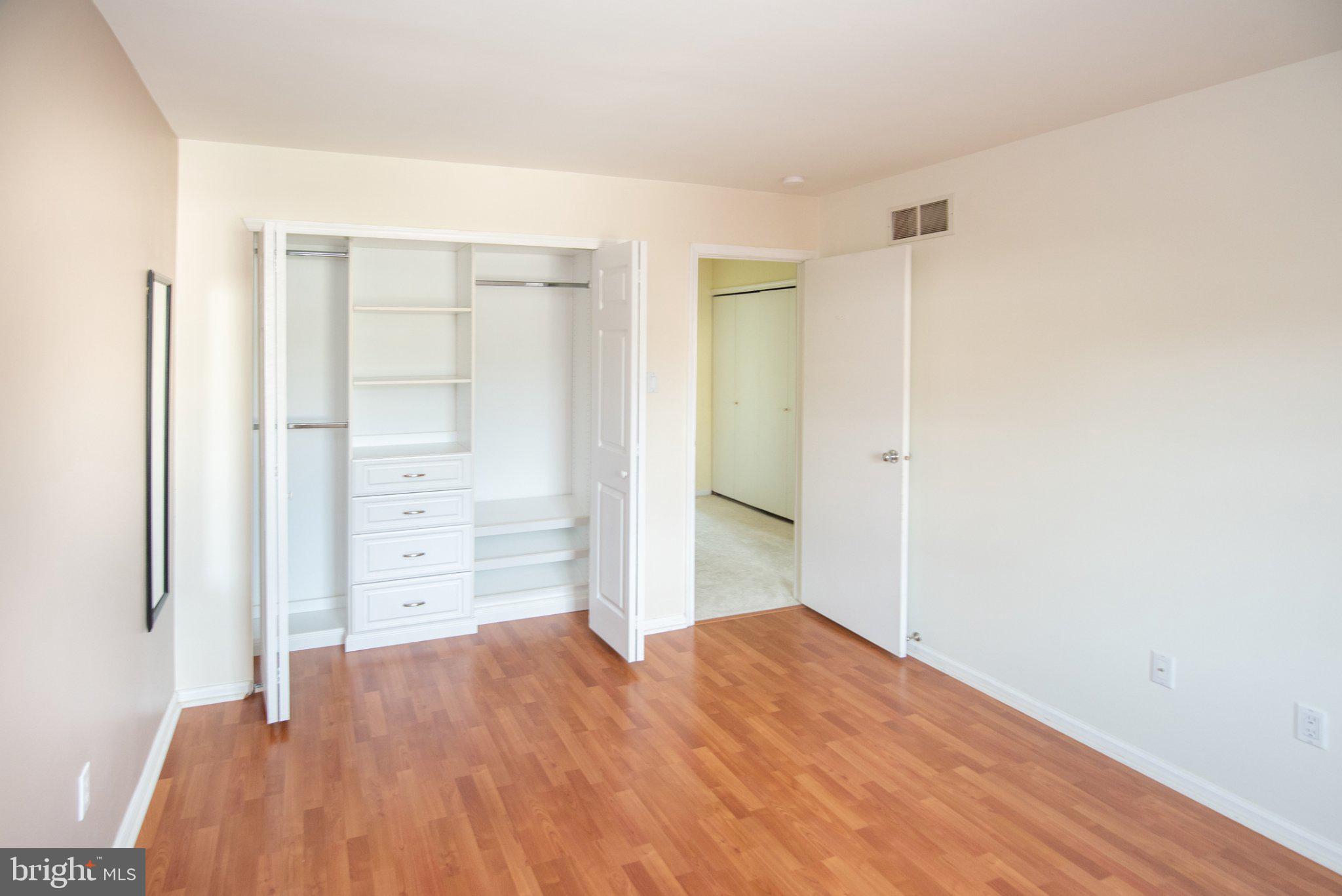 ANDORRA WOODS - Residential