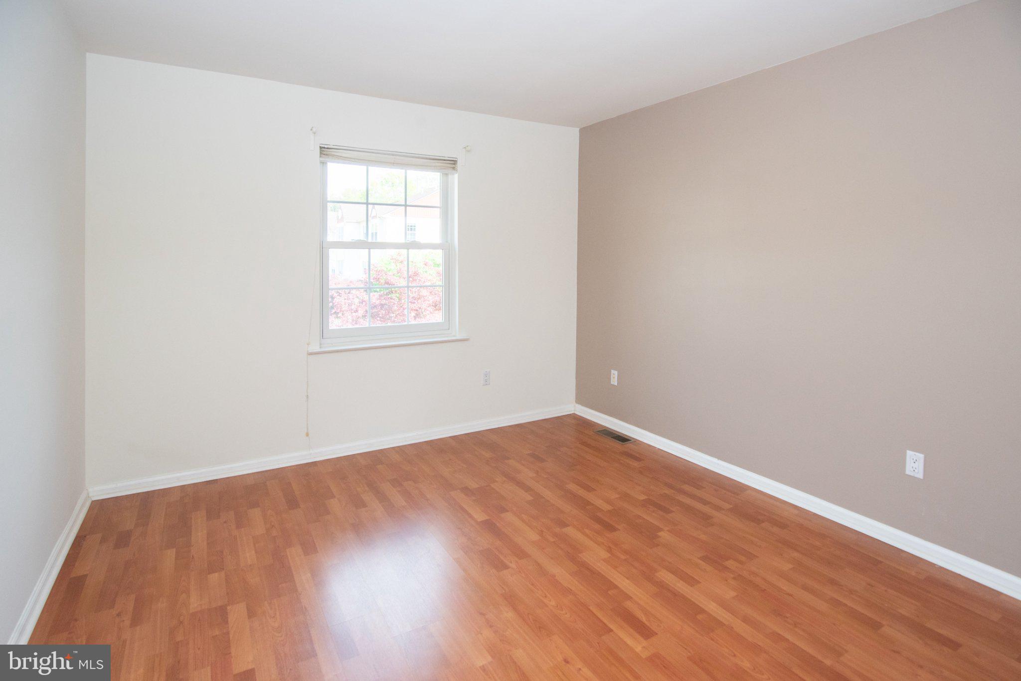 ANDORRA WOODS - Residential