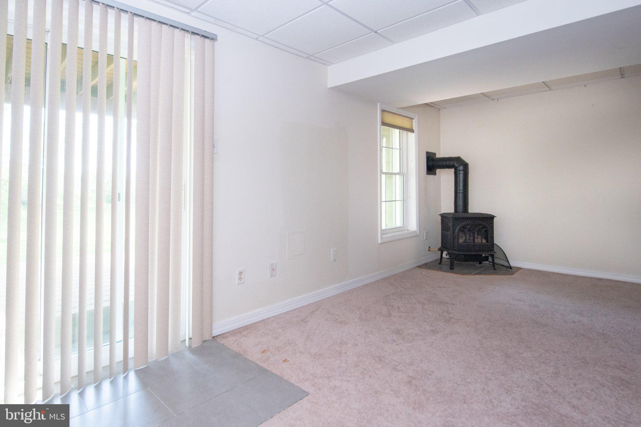 ANDORRA WOODS - Residential