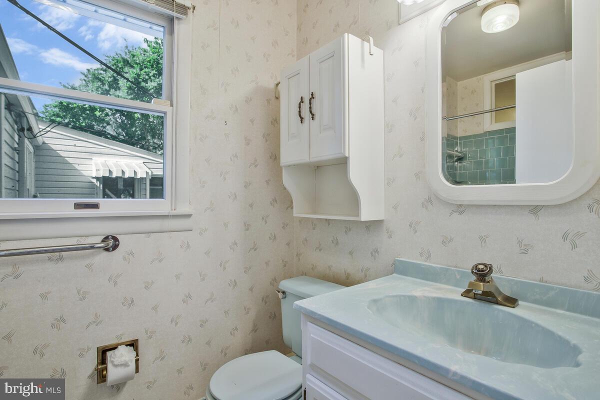 FAIRLAWN-LAUREL - Residential