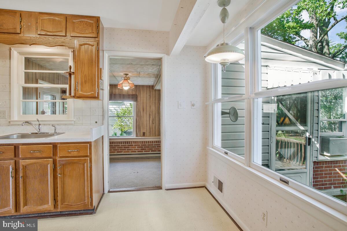 FAIRLAWN-LAUREL - Residential