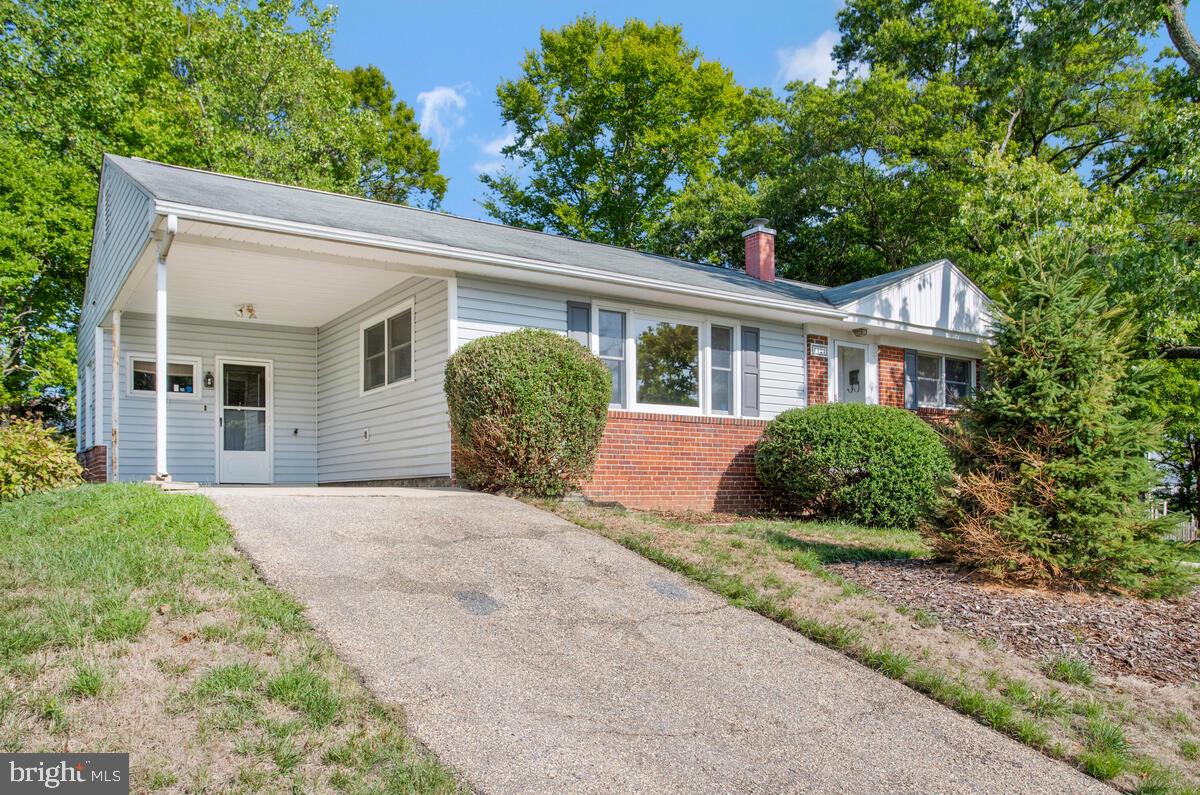 FAIRLAWN-LAUREL - Residential